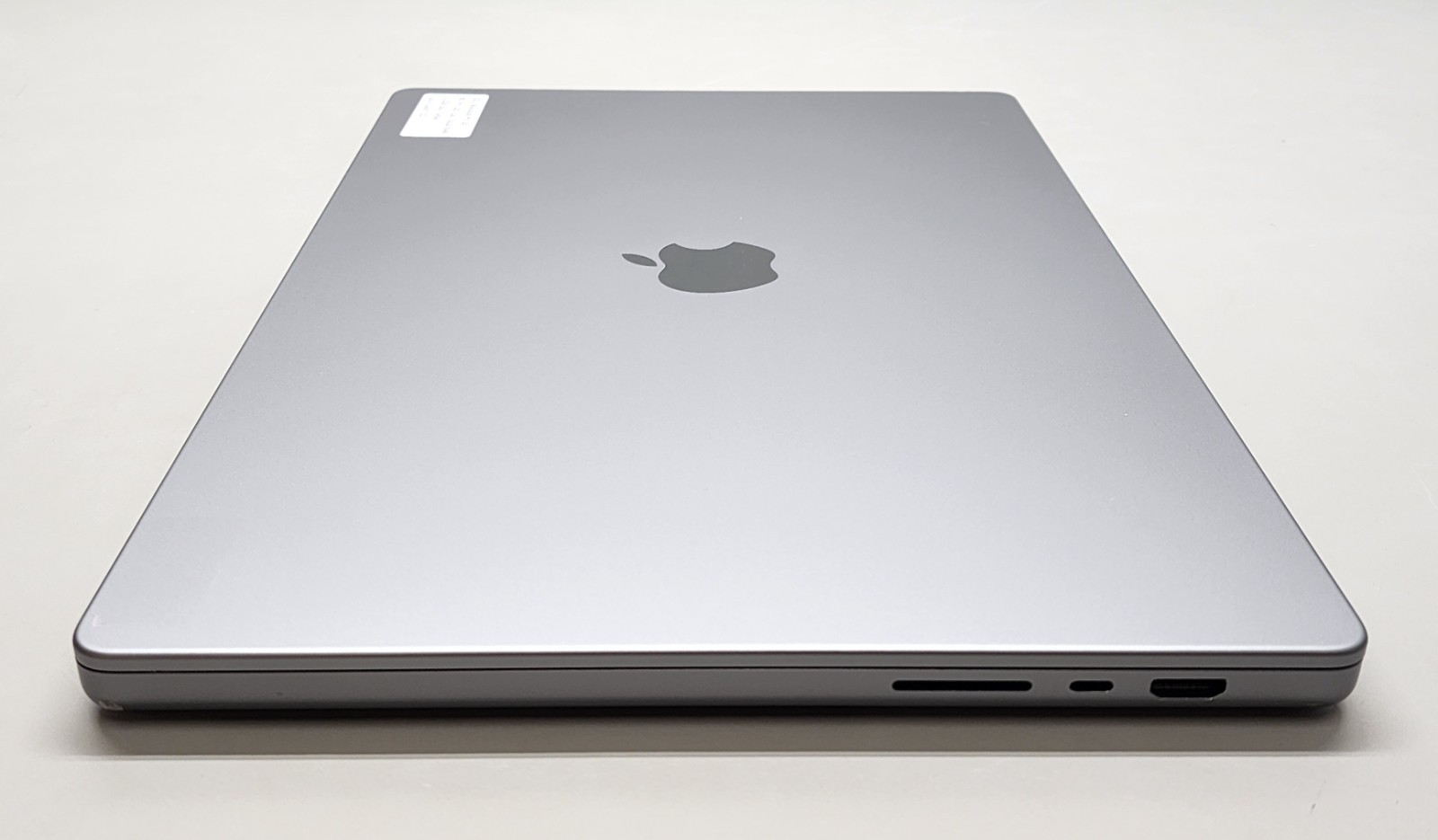 Apple MacBook Pro 2021 16″ M1 Pro 10C/16C 16GB RAM 512GB SSD macOS Tahoe