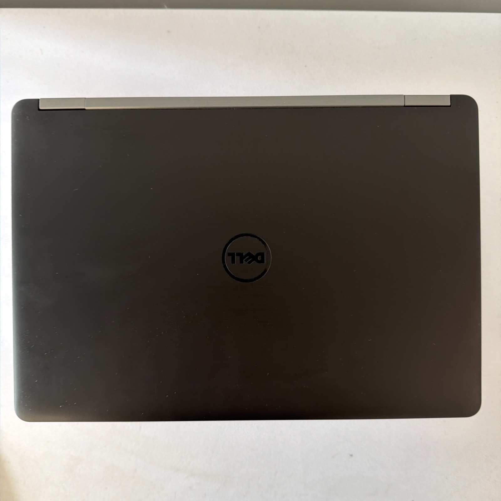 Dell Latitude E5470 Laptop – Good Screen – Intel i5-6300U – RAM 8GB – Read Des