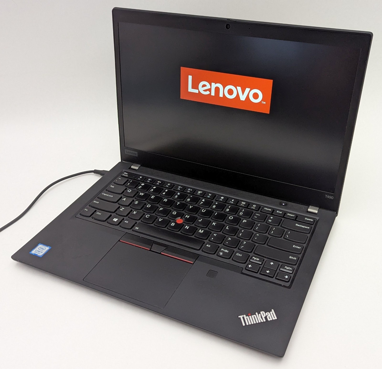 Lenovo ThinkPad T490 14″ Laptop i5-8265U 1.60GHz 8GB RAM 256GB NVMe Windows 11