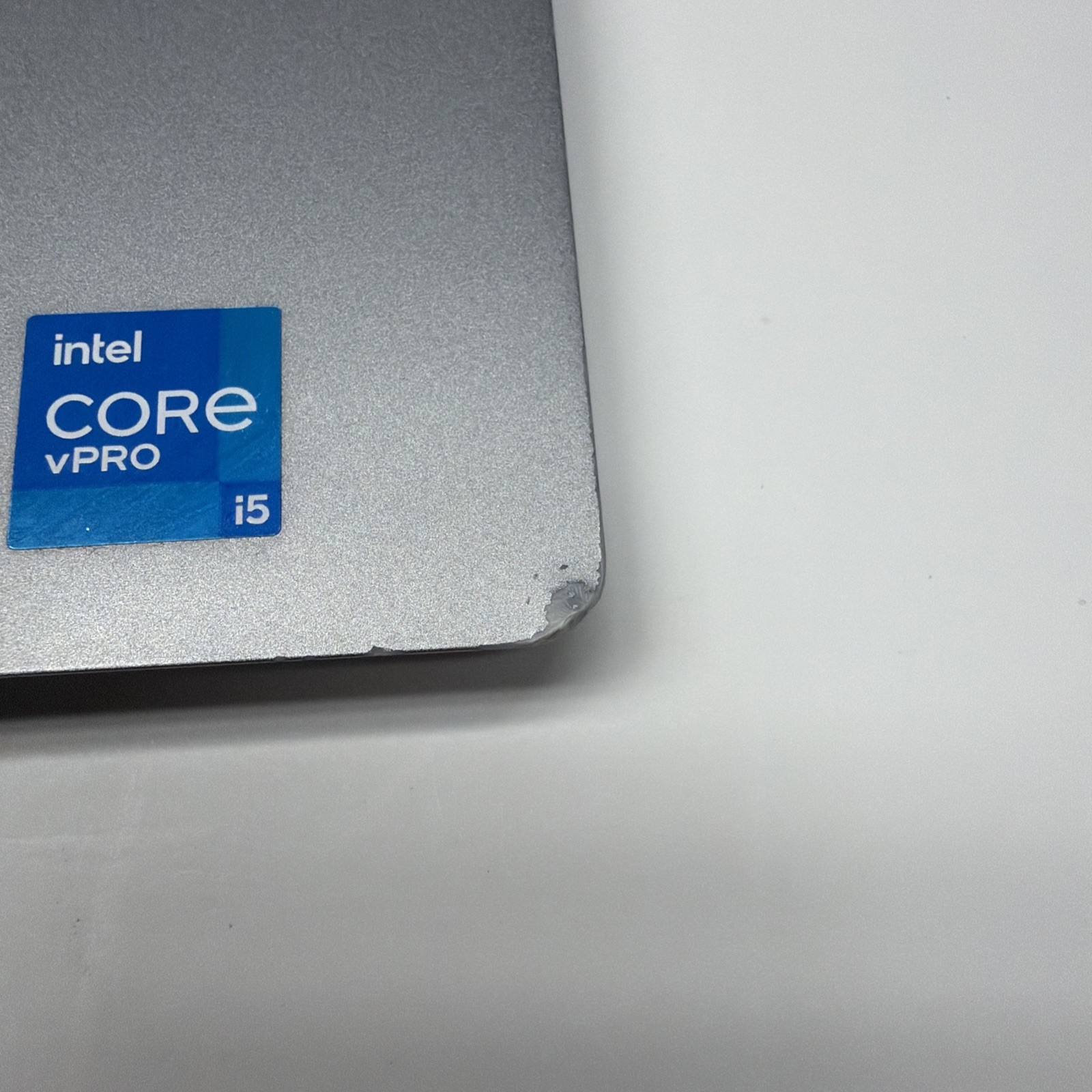 Dell Latitude 5320 13″ i5-1145G7 256GB SSD 16GB RAM 128GB Intel Iris Xe Graphics