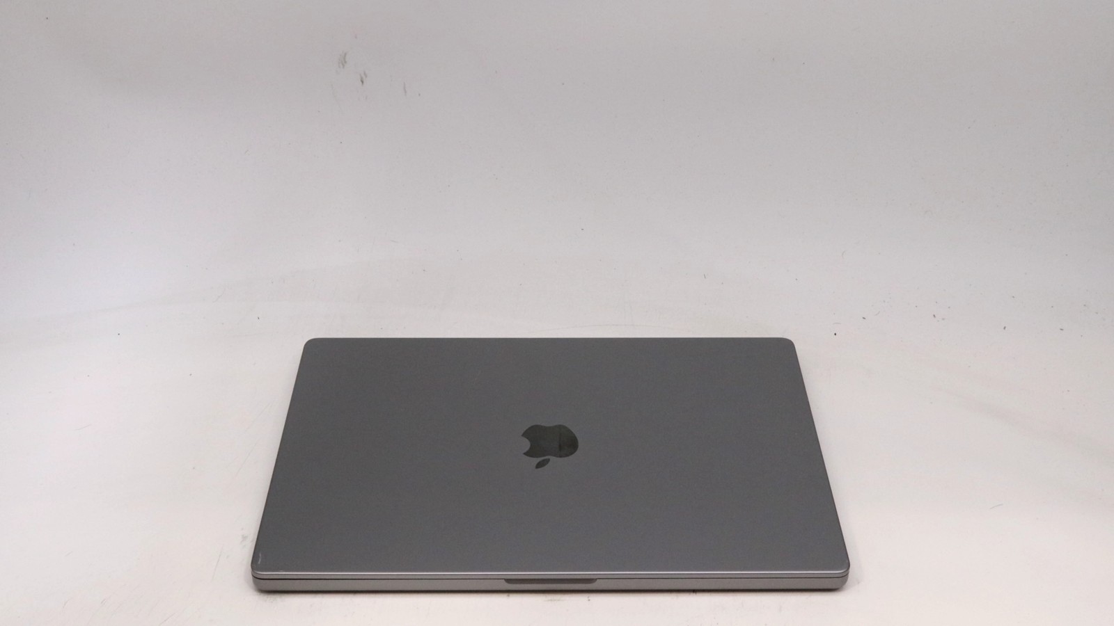 Apple Macbook Pro 16″ M1 Max 10-Core 64GB 1TB – Fair