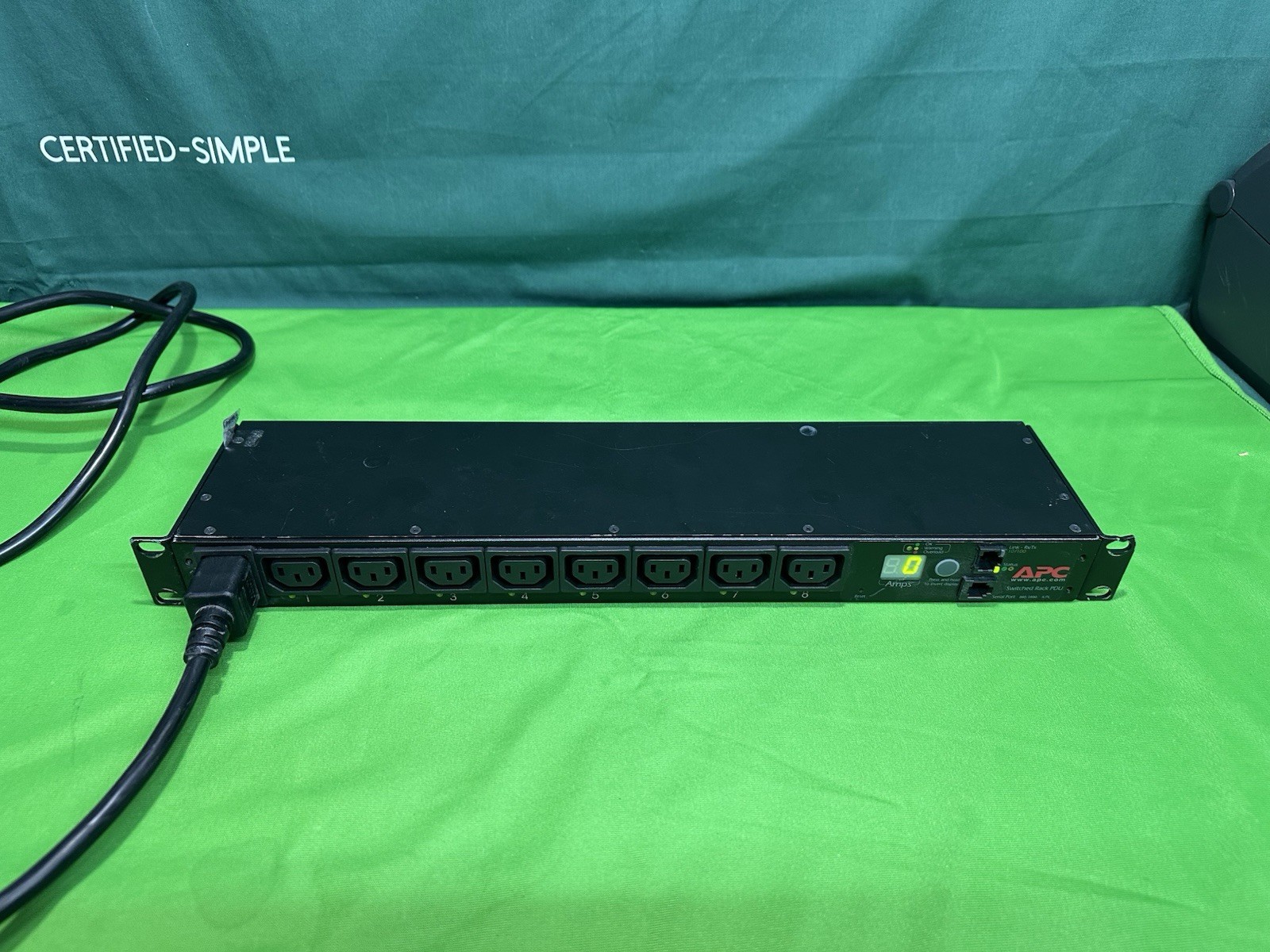 APC AP7921 Switched Rack PDU 1U 16A 208/230V 8-Port C13 Power Distribution Unit