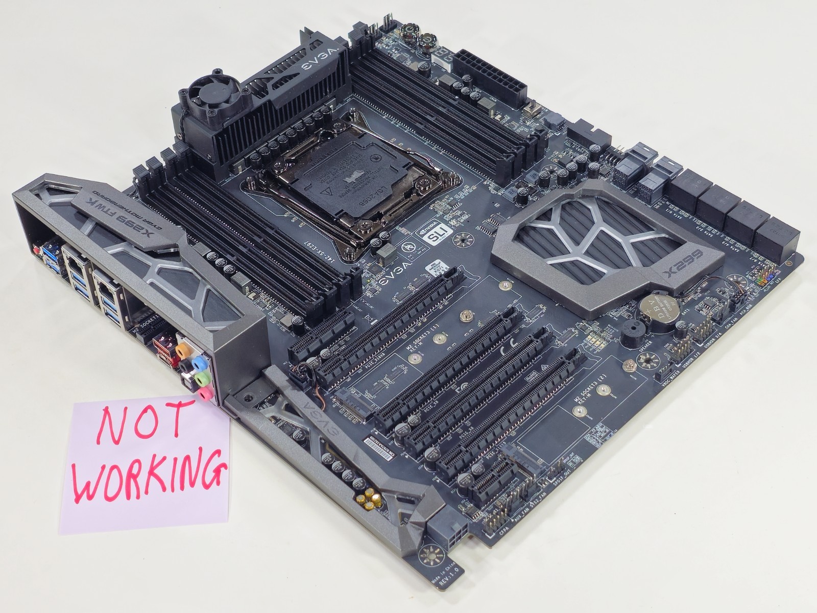[NOT WORKING] EVGA X299 FTW-K Intel X299 EATX Motherboard DDR4 LGA 2066