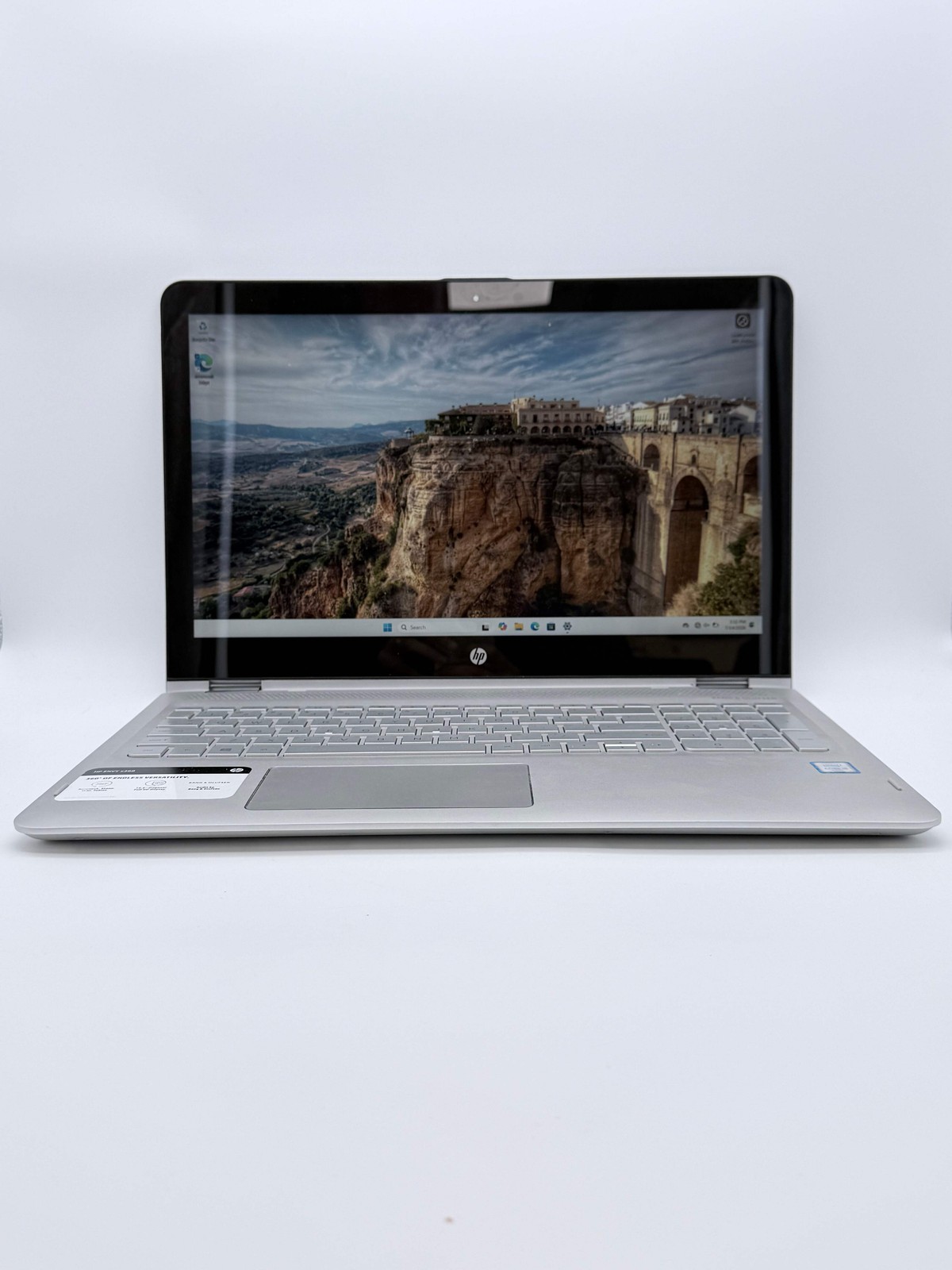HP Envy x360 m6 15.6″ Convertible 2-in-1 Core i5-6200U 12GB RAM 1TB Silver