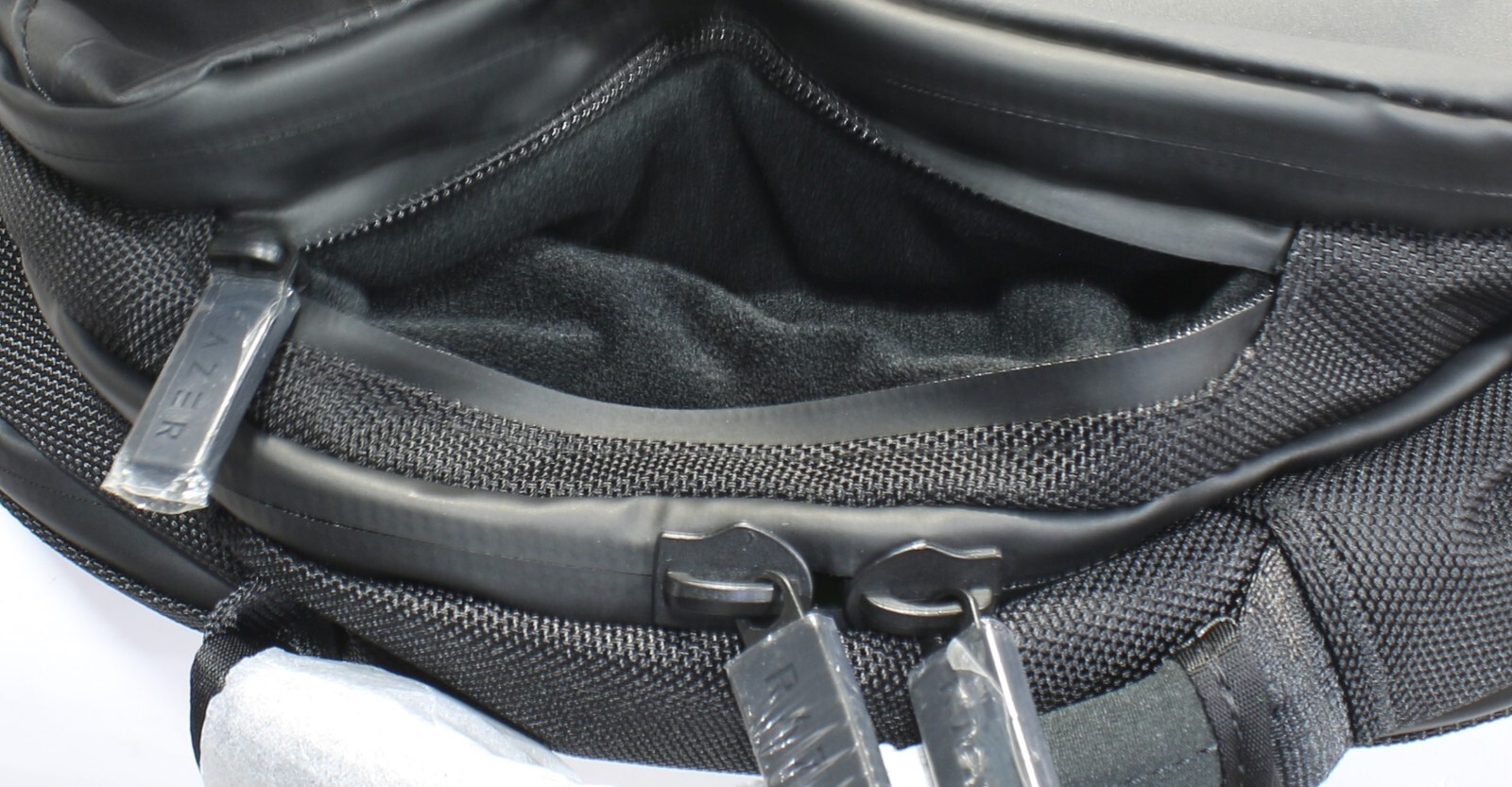 Razer Rogue V3 18″ Gaming Laptop Backpack – Tear & Water Resistant