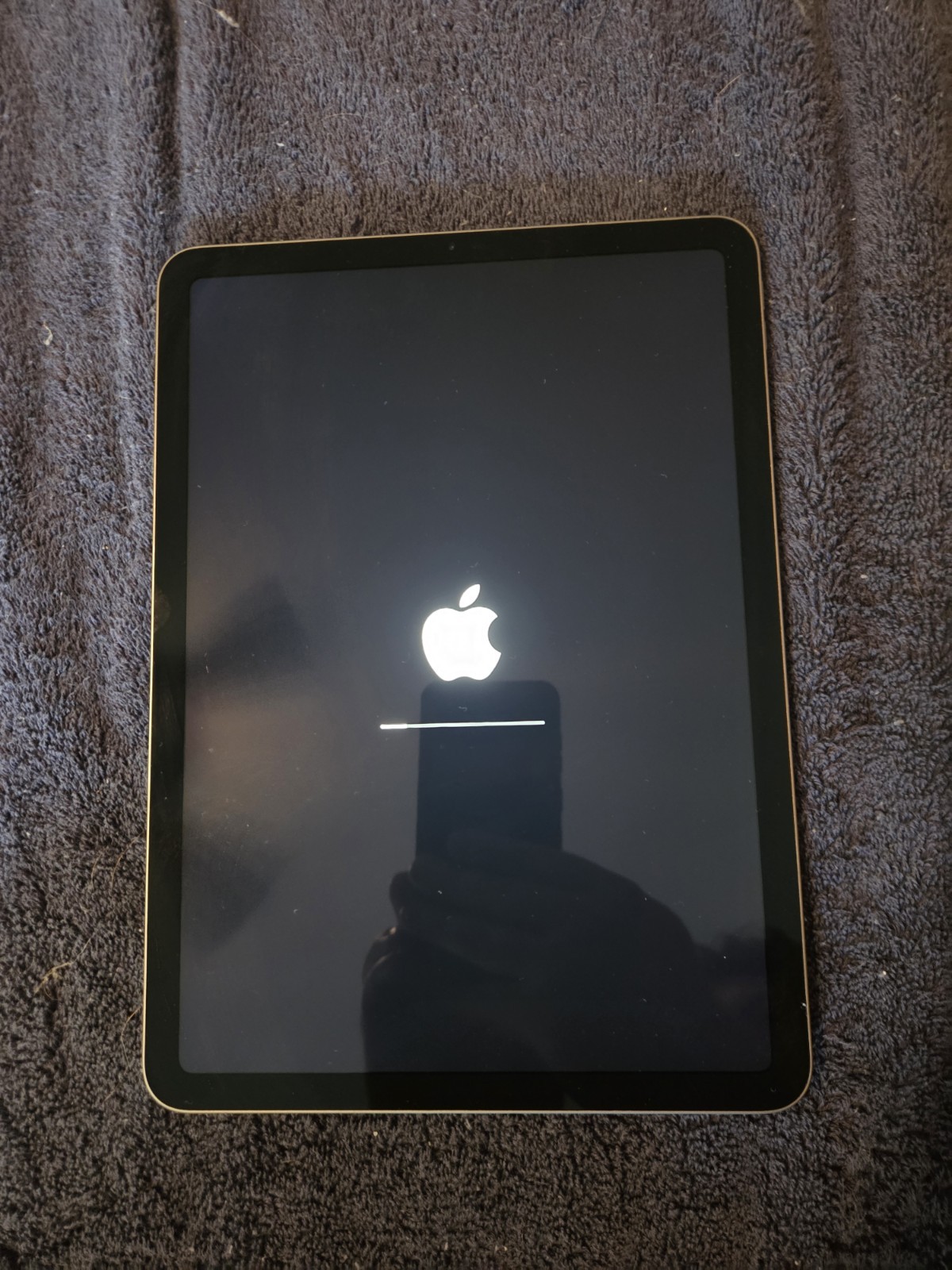 Apple iPad Air (4th Gen) 10.9-inch; Wi-Fi; 64GB – Space Grey