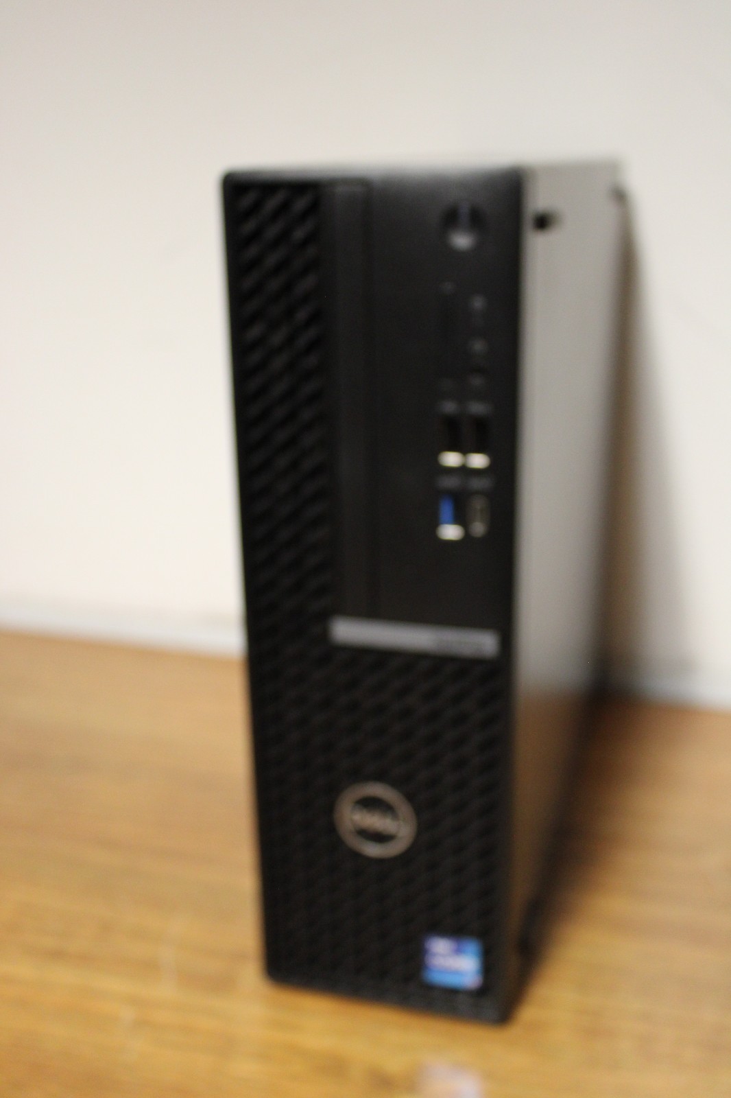 Dell Optiplex Plus 7020 i7-14700 20-Core 5.40Ghz/16Gb/512GB Nvme/Wifi/Win 11 HN