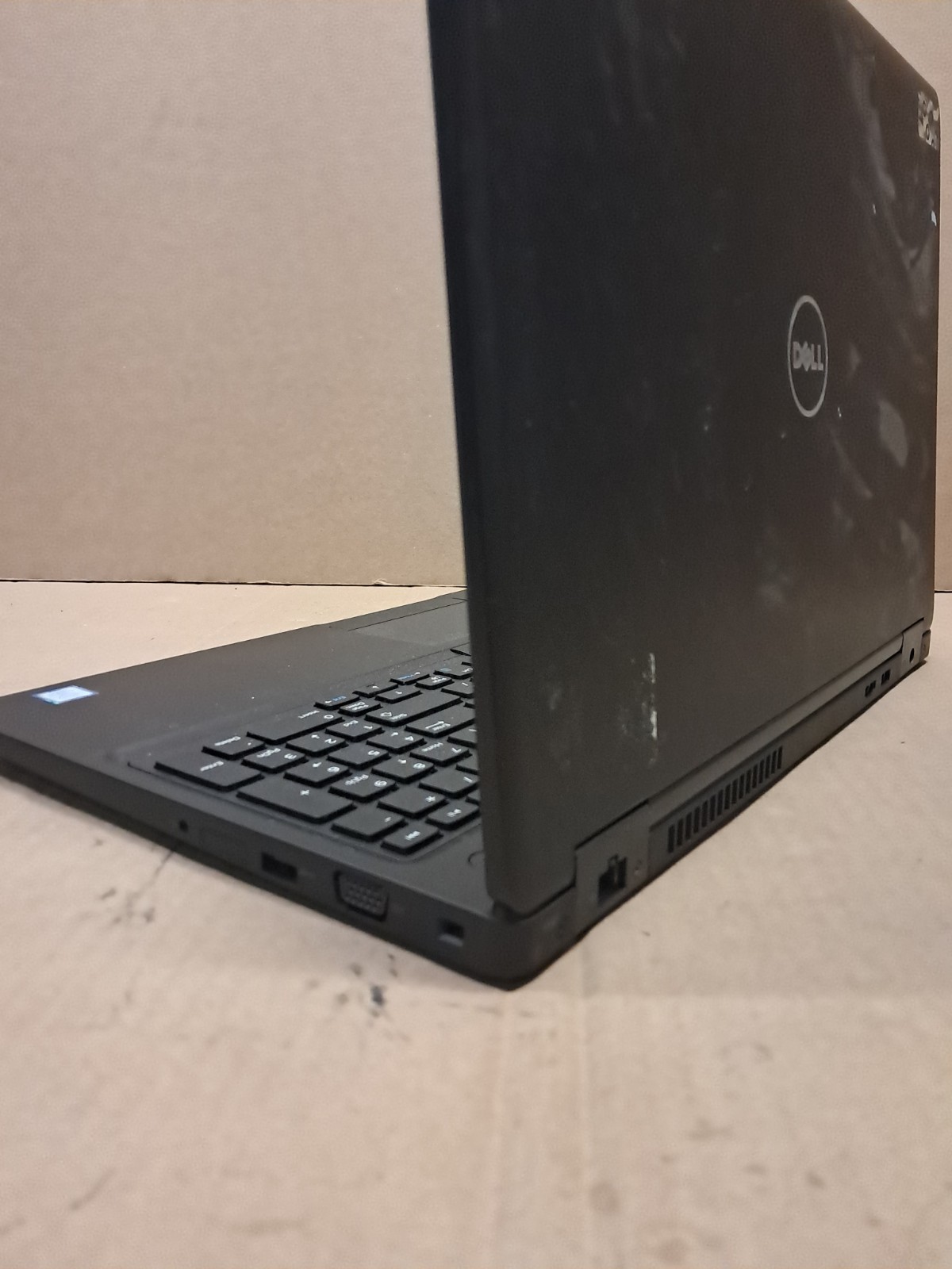 Dell Latitudes 1x E5570 i5 | 1x 3590 i5 | 1x 5580 i5 | 1x 5480 i5 | 1x E5470 i7