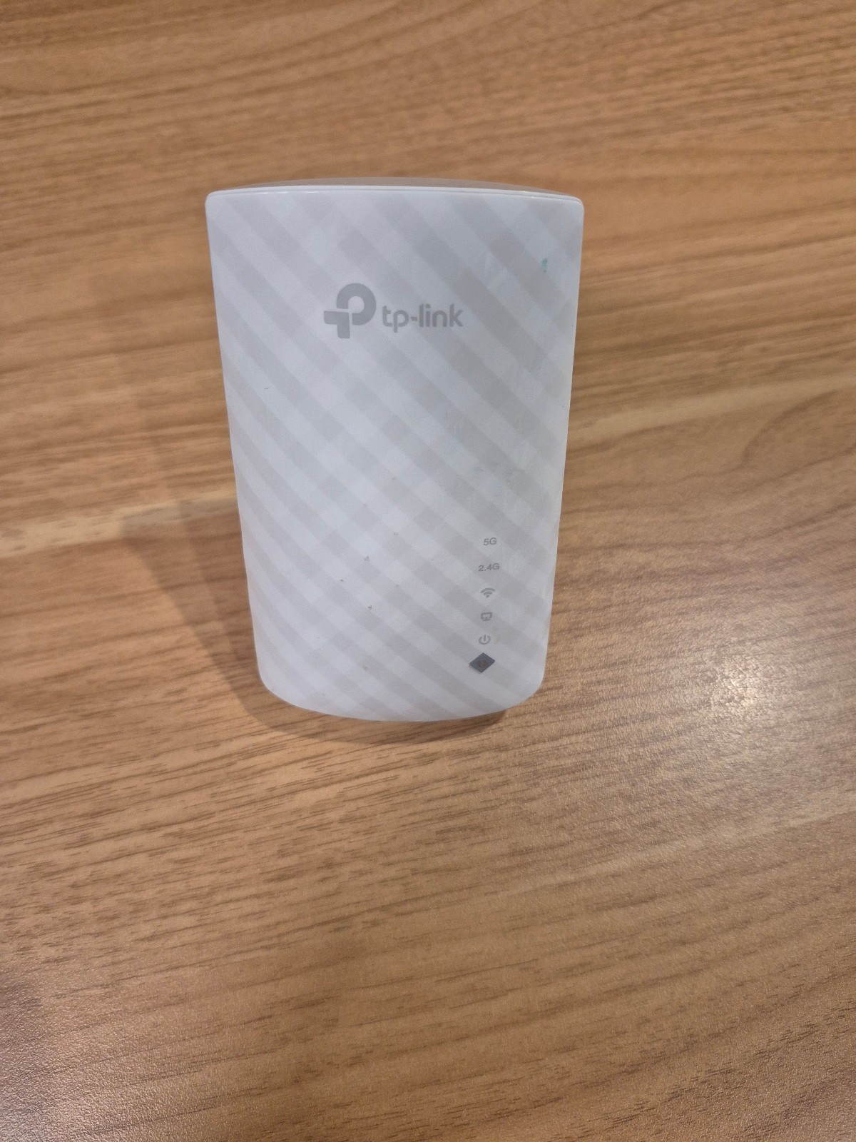 TP-LINK AC750 750Mbps WiFi Range Extender Model RE220