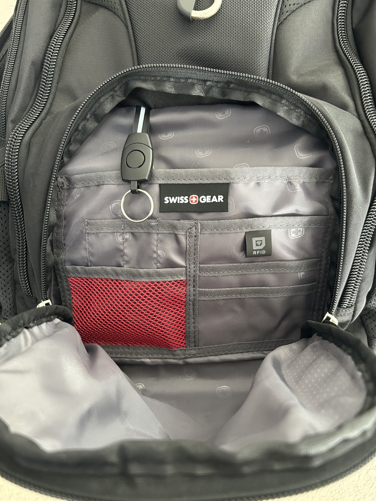 Swissgear 1900 ScanSmart TSA Computer Laptop Backpack 14″X9″X19″ UNUSED no tags