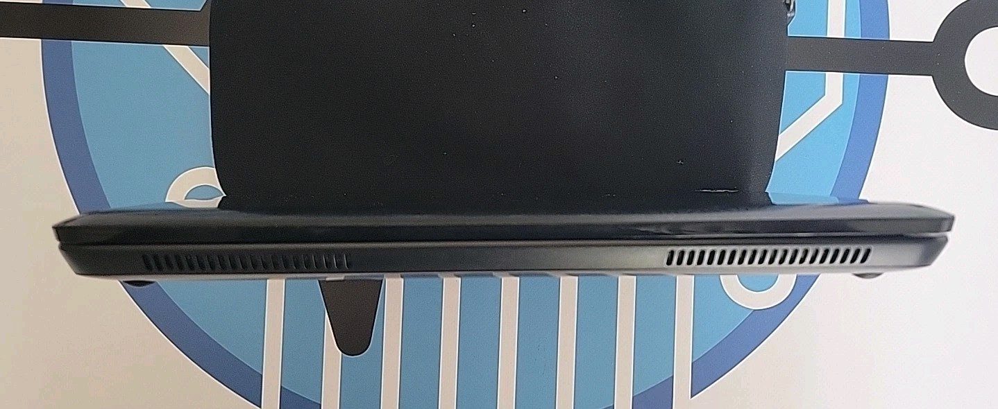 HP Mini 210-1171 Netbook 10.1″ Atom N455 1.66GHz 250GB HDD 1GB RAM Windows 7 +AC