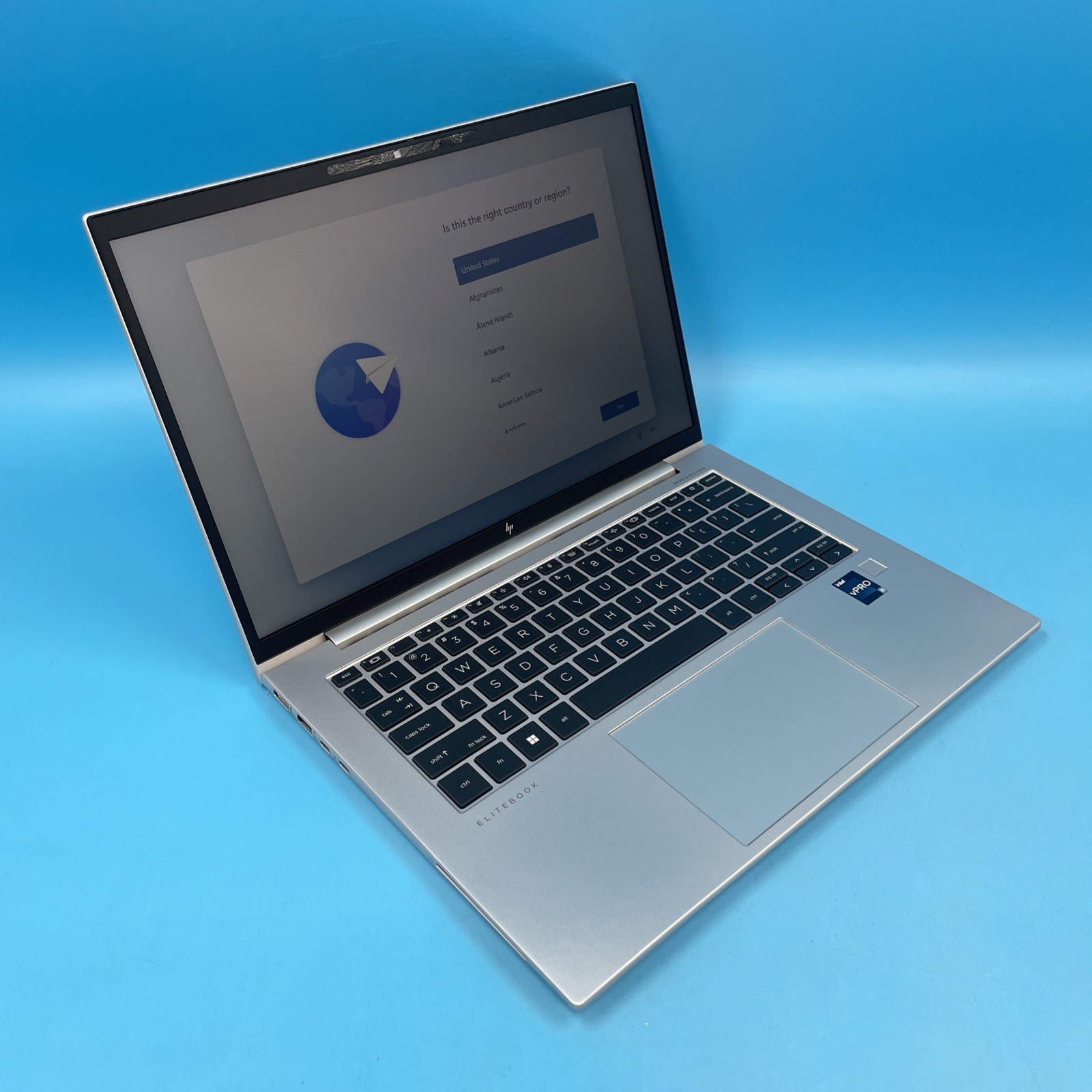 HP EliteBook 840 G10 | i5-1345U | 16GB RAM | 256GB SSD | WIN 11 PRO | 76% BATT