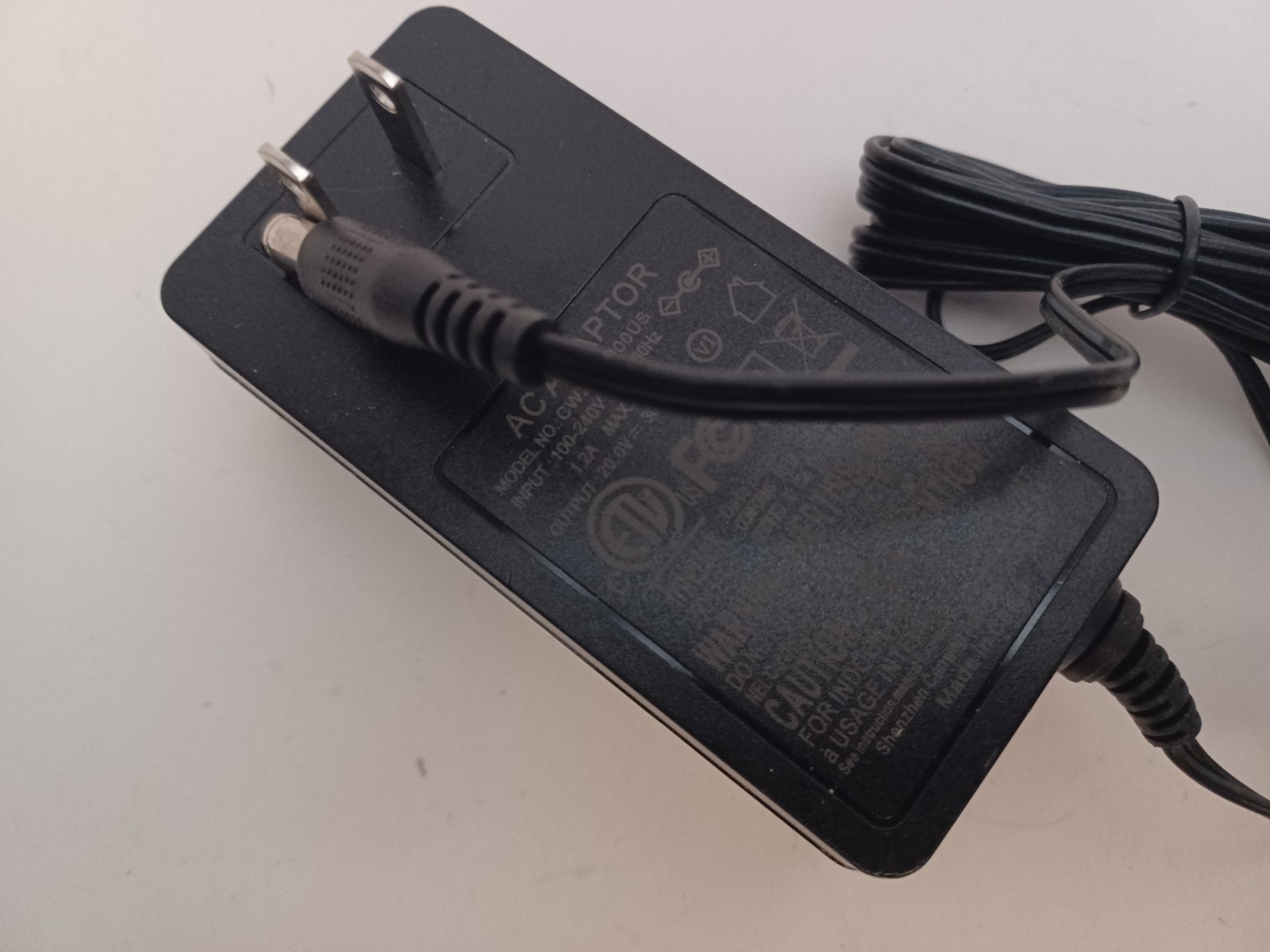 AC Adapter Charger 20.0V 1.2A Model CW2003000US-5 FT