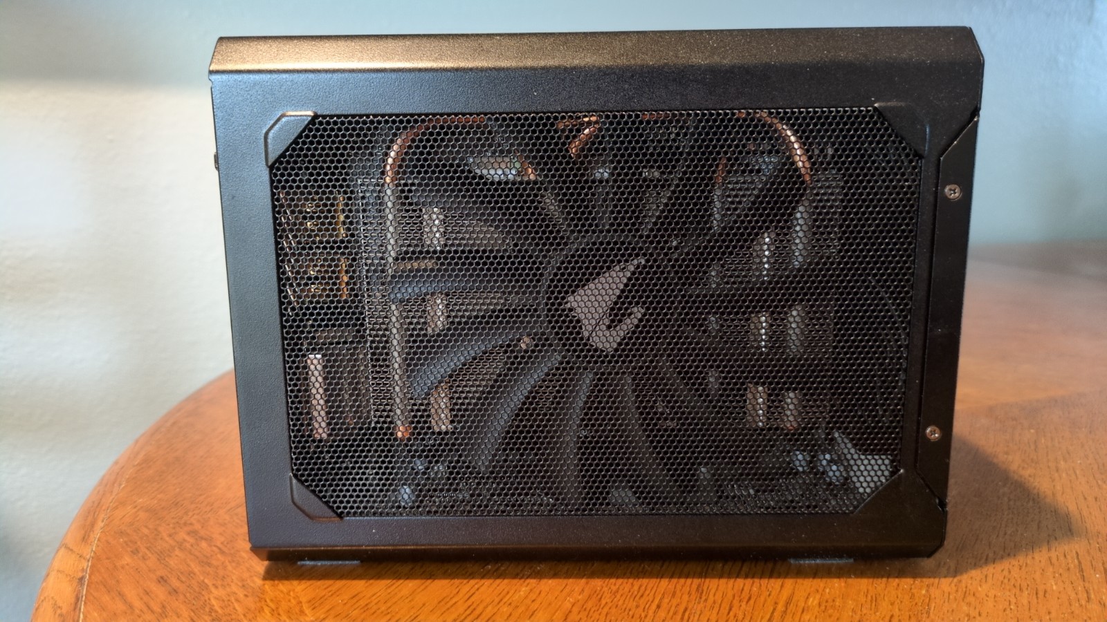Gigabyte AORUS GTX 1080 Gaming Box EGPU Thunderbolt 3 GV-N1080IXEB-8GD