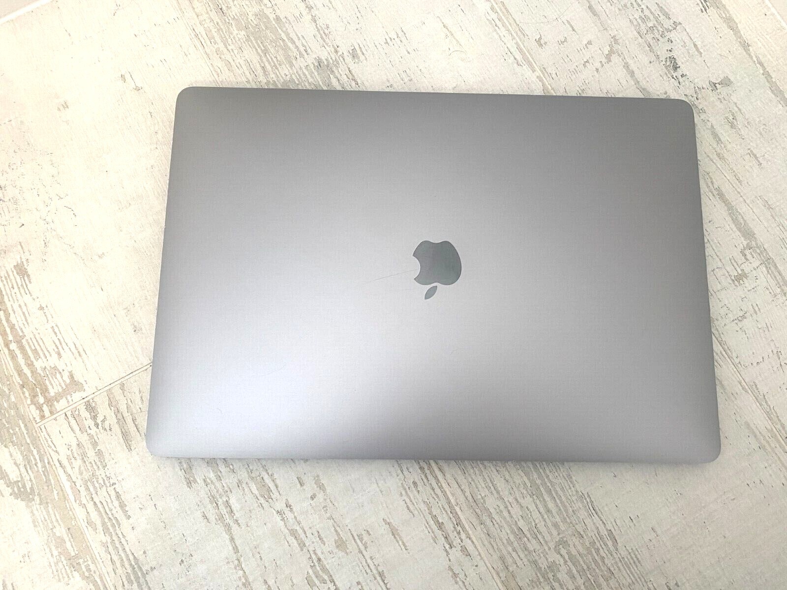 15″ Apple MacBook Pro – 3.8Ghz Turbo i7 16GB 512GB SSD Touch Bar – 1 Yr Warranty