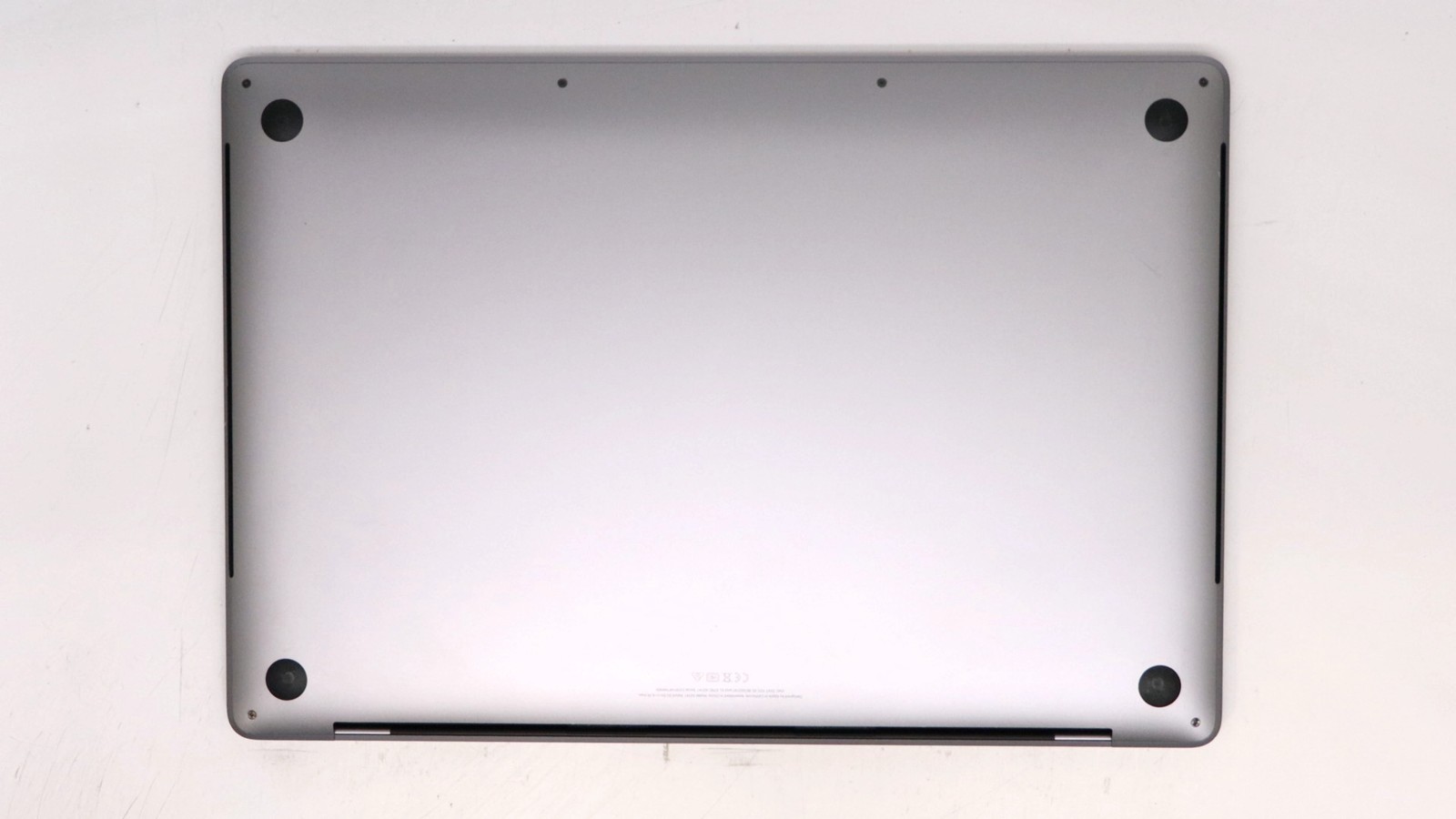 Apple Macbook Pro 16″ i9-9880H 16GB 1TB – Very Good