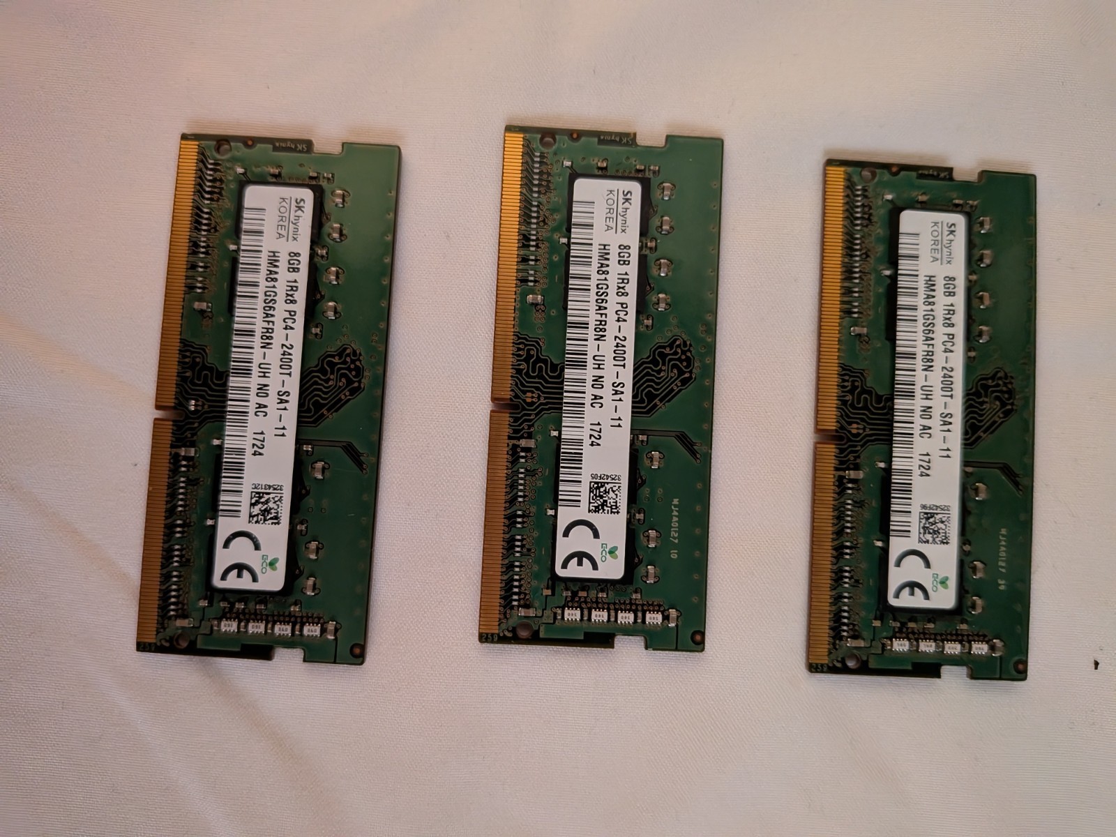 SK Hynix 8GB 1Rx8 PC4-2400T DDR4 SODIMM Memory Ram for Laptop/Desktop Use