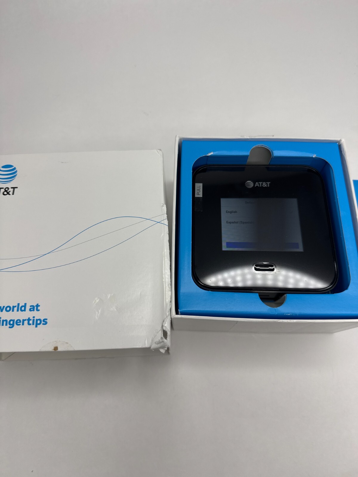 NETGEAR Nighthawk M7 Pro MR7400 AT&T 5G Wi-Fi 7 Mobile Hotspot Router OPEN BOX