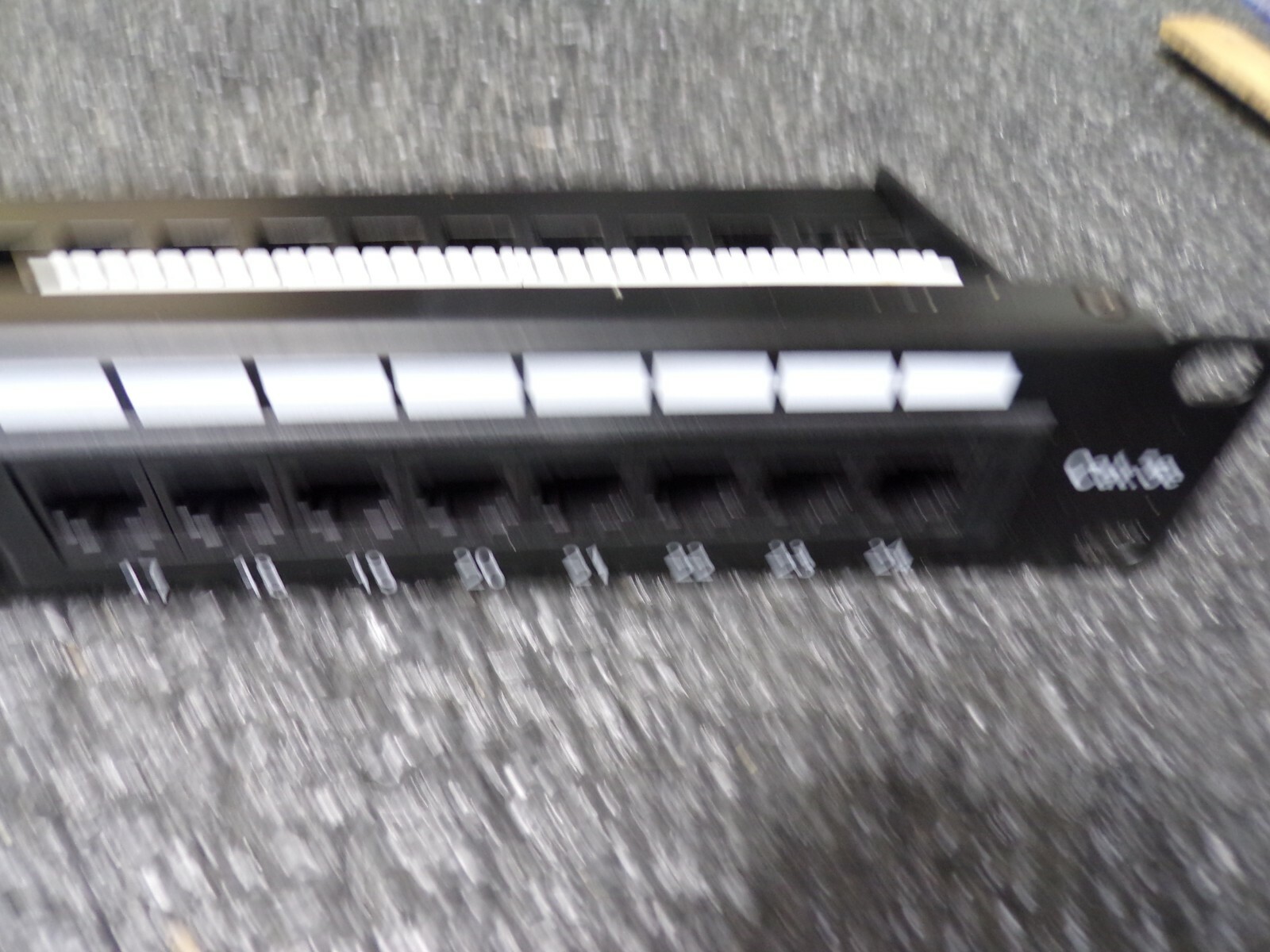 24 Port Cat5e Non-Shielded Patch Panel P/N 651-24C5, (MJ)