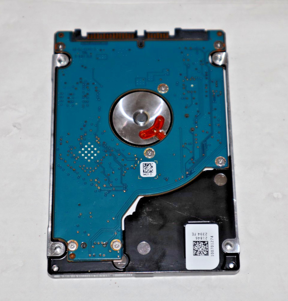 Lot of 5 Seagate Thin HDD ST250LT012 250 GB 2.5″ SATA III Laptop Hard Drive