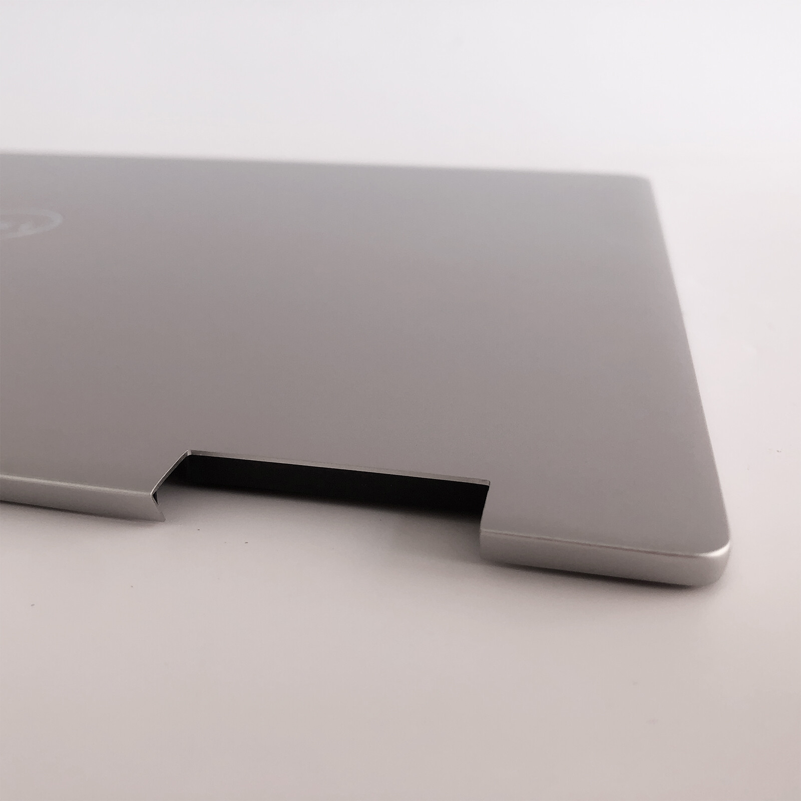0VNMYX Silver Dell Inspiron 16 Plus 7620 7625 2-in-1 Lcd Back Cover Top Lid USK