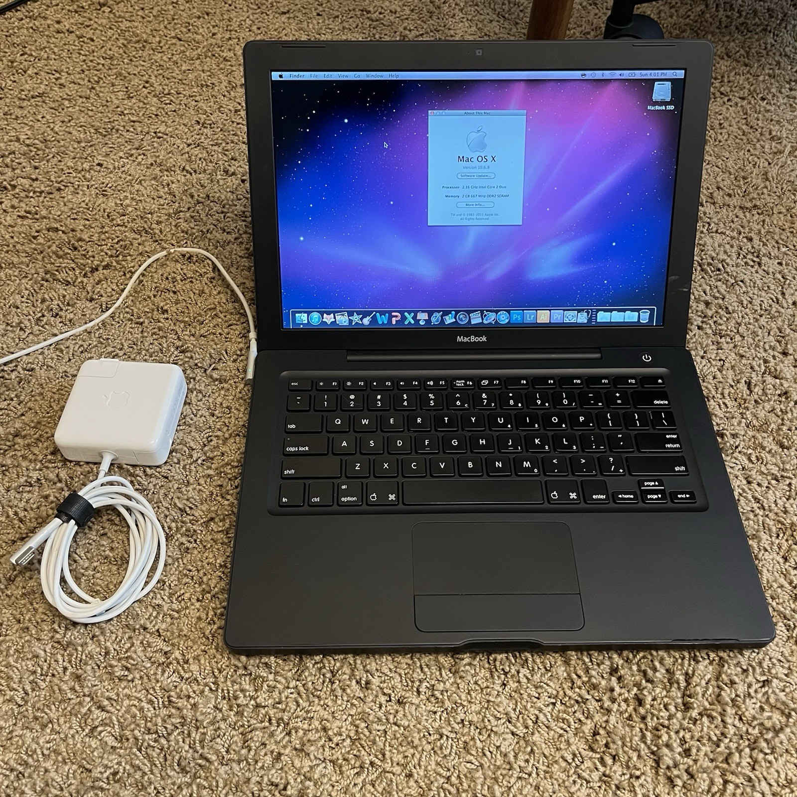Apple MacBook 13.3” Black (2.16GHz – 2GB RAM – 64GB SSD – 10.6.8 – A1181)