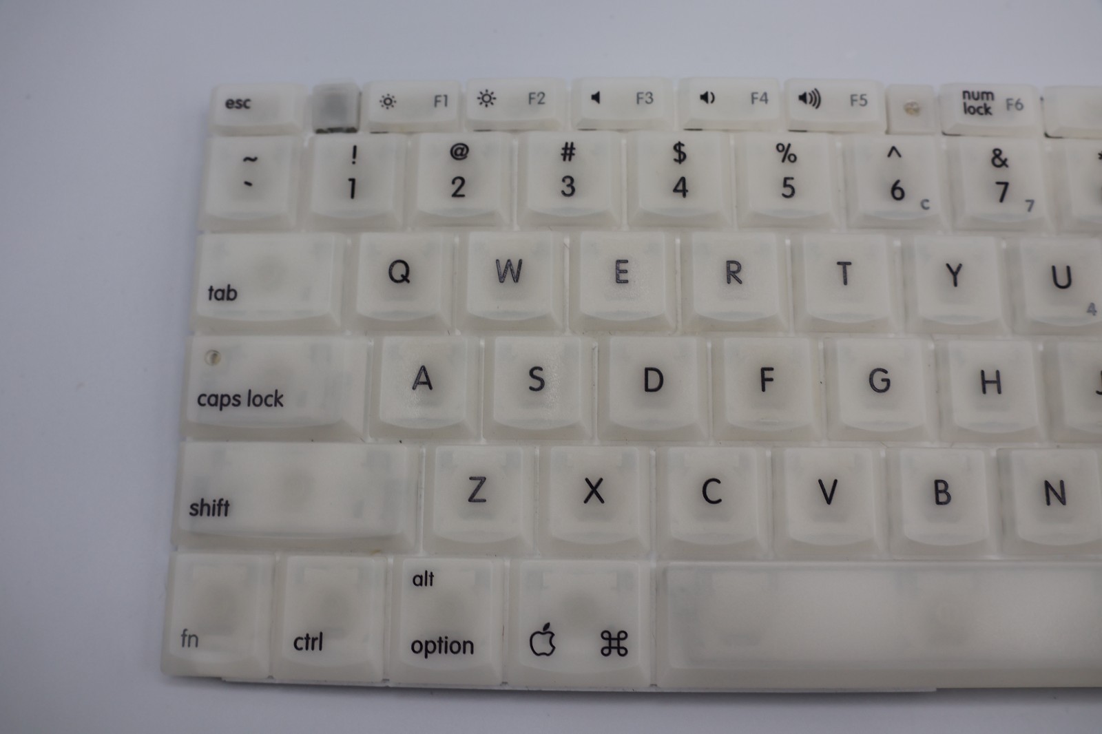iBook G3 12″ Keyboard 2004 800MHz~Mid 2005 1.33GHz 922-6132 922-6901 922-6638
