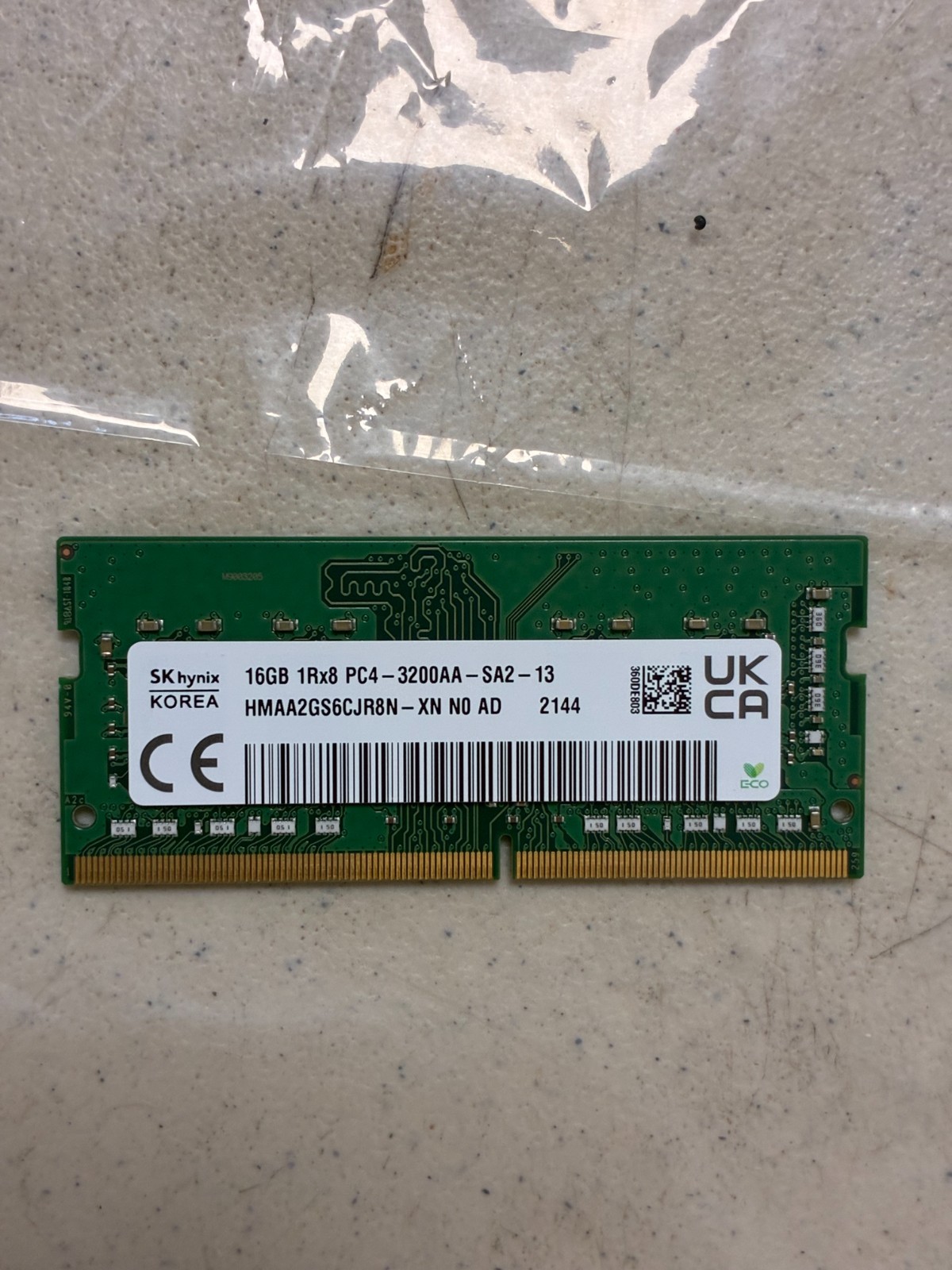 SK Hynix 16GB 1Rx8 PC4-3200AA SO-DIMM DDR4 Laptop RAM HMAA2GS6CJR8N-XN