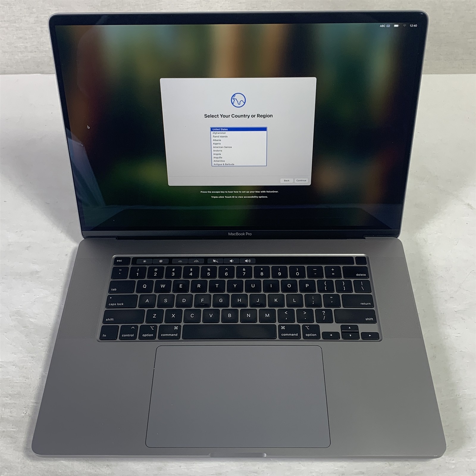 Apple MacBook Pro A2141 (2019) 16″ Laptop Core i9-9980HK 2.3GHz 16GB – 500GB SSD