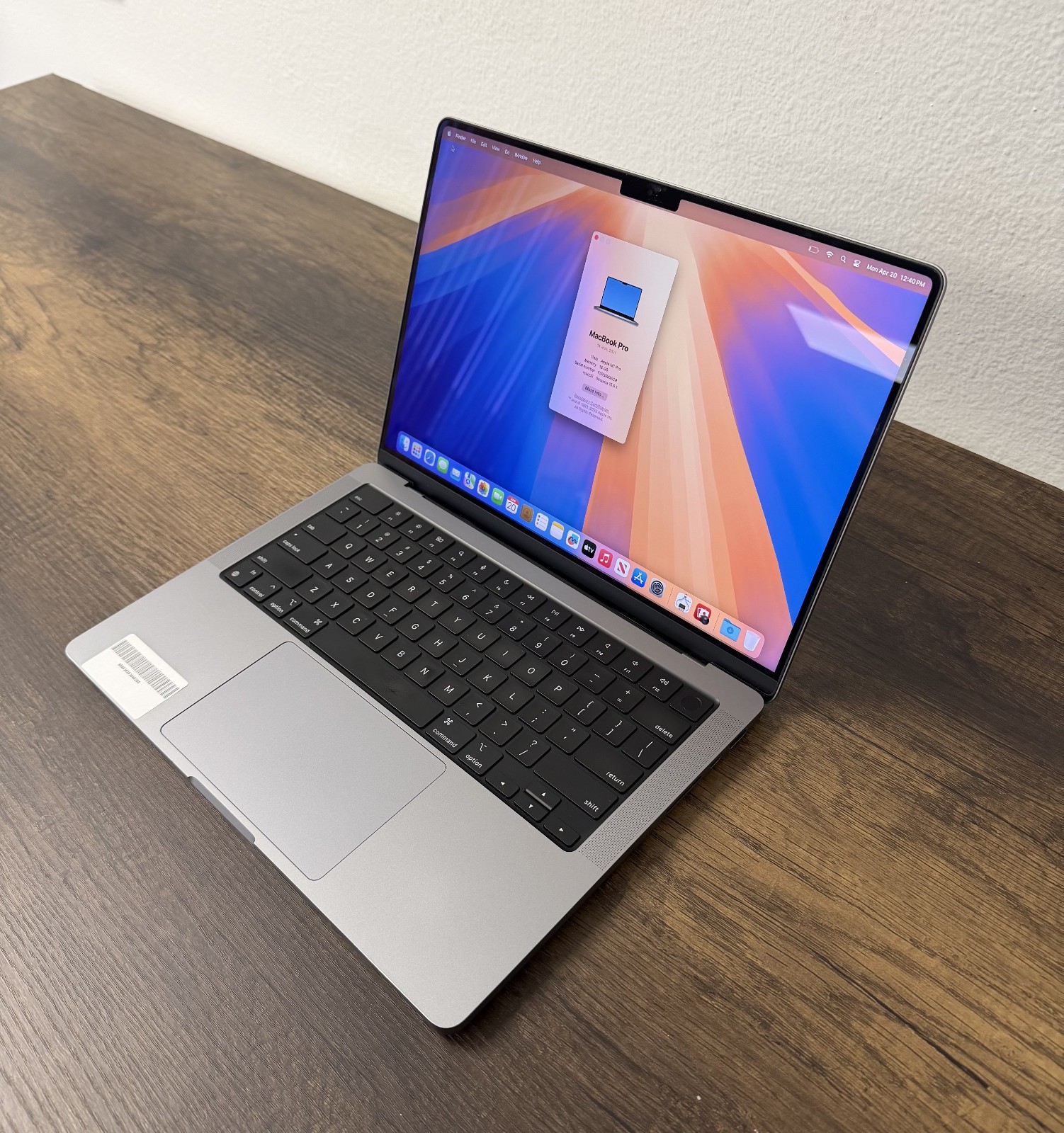 Apple MacBook Pro 2021 14in M1 Pro 8 CPU 16 GPU 16GB RAM 512GB SSD