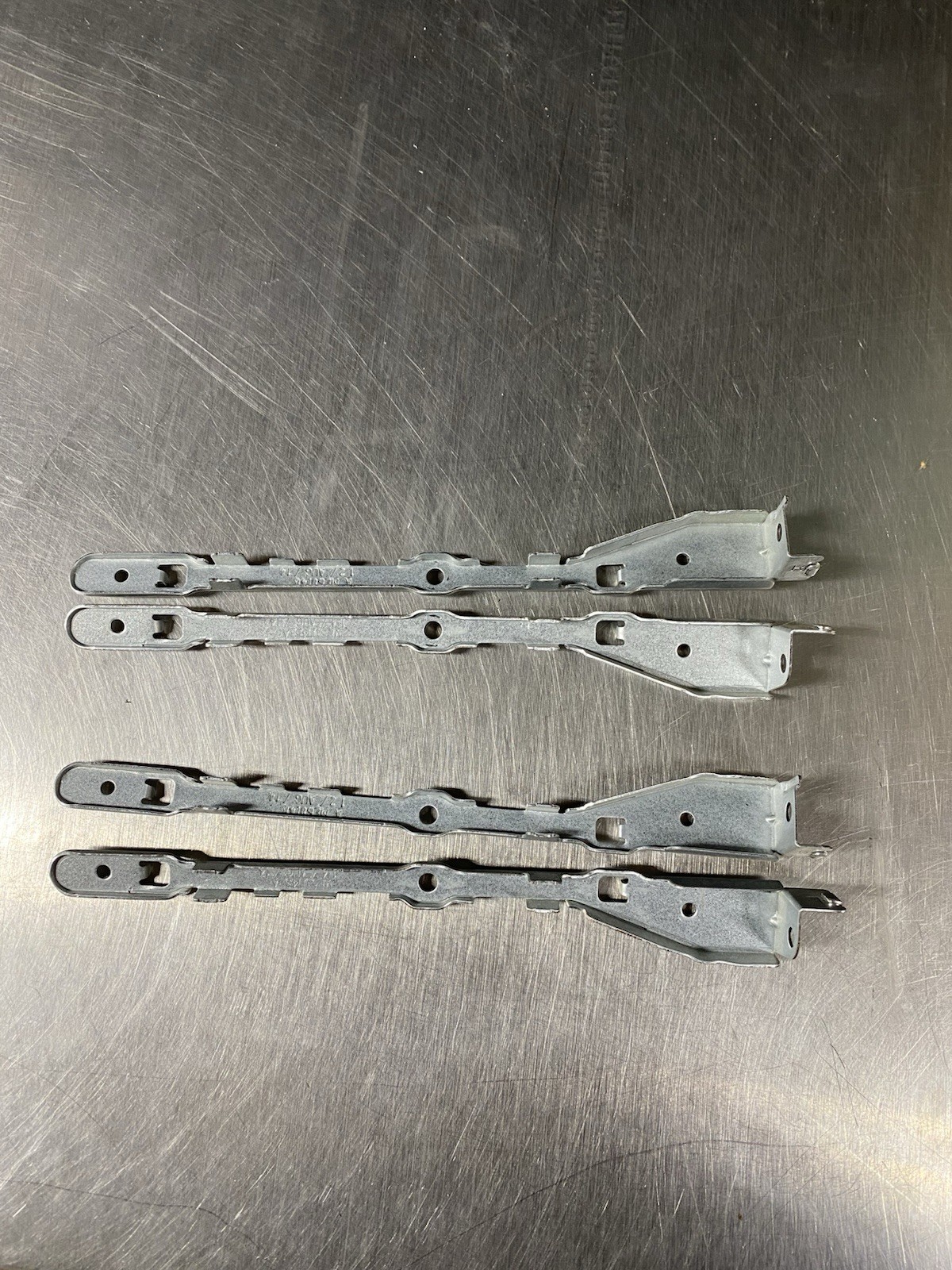 2x Sets of Dell Inspiron 3847 3.5″ Hard Drive Caddy Brackets Excellent Condition