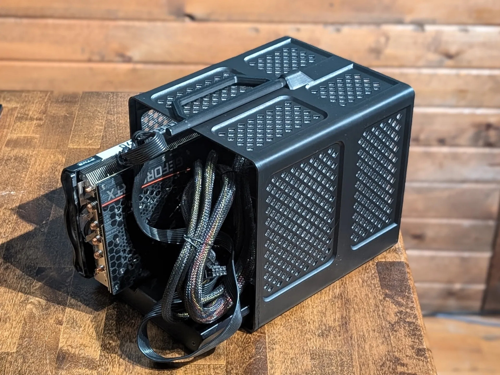 3D Printed Enclosure for Minisforum DEG1 eGPU Dock | Custom Case/Shell