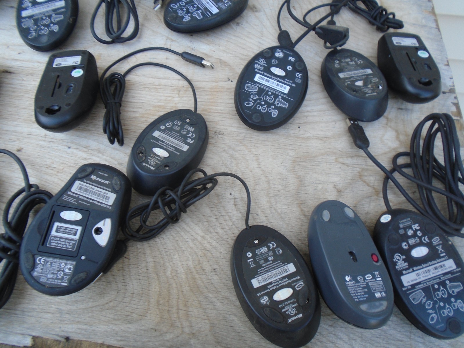 LARGE LOT Microsoft Canada 210 310 Wireless Optical Mouse USB Dongle Receiver