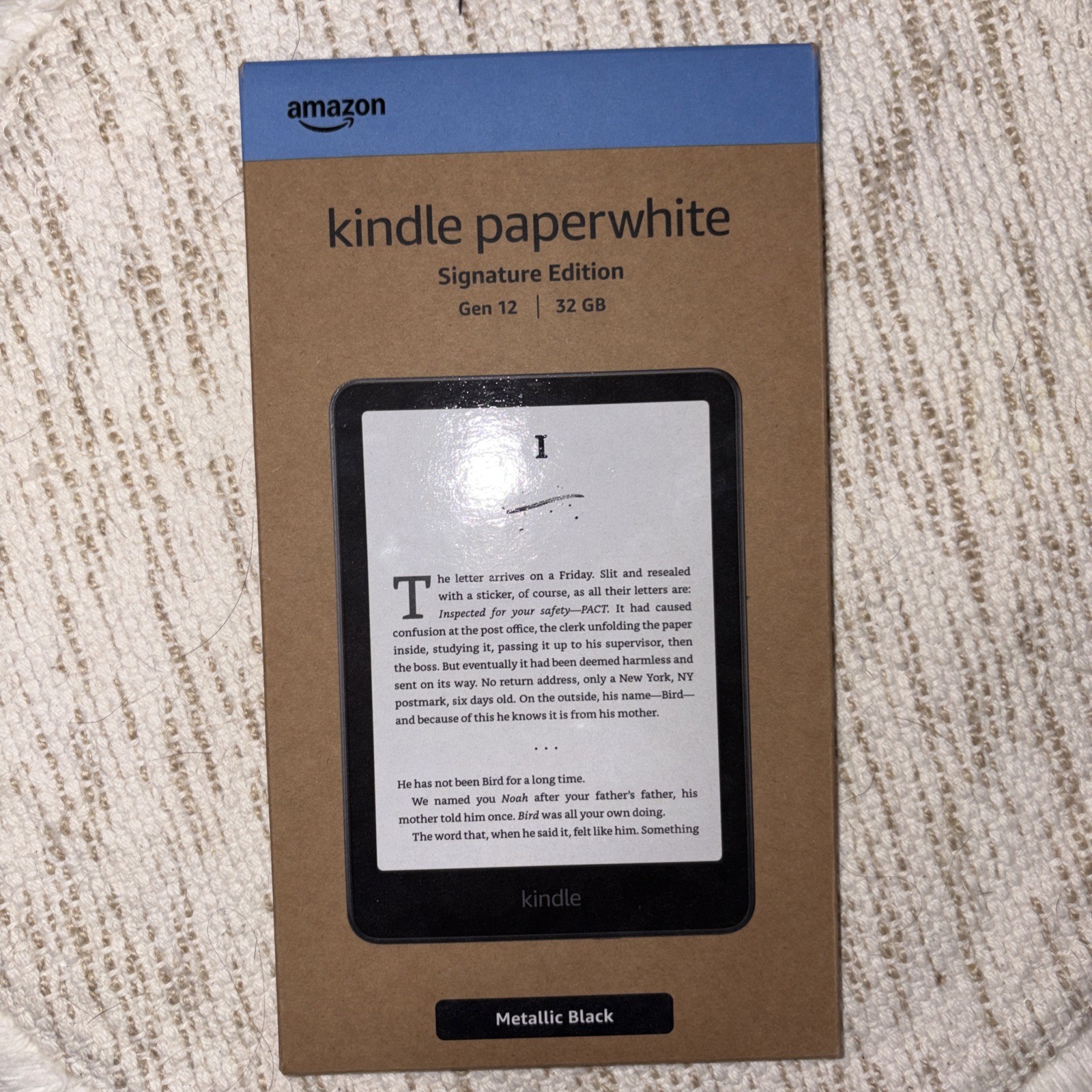 NEW sealed Amazon Kindle Paperwhite Signature Edition 32GB Metallic Black SA569P