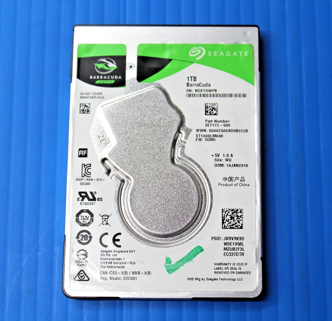 Seagate BarraCuda 1TB 2.5 inch 5400 RPM Internal Hard Drive ST1000LM048 T9-A2