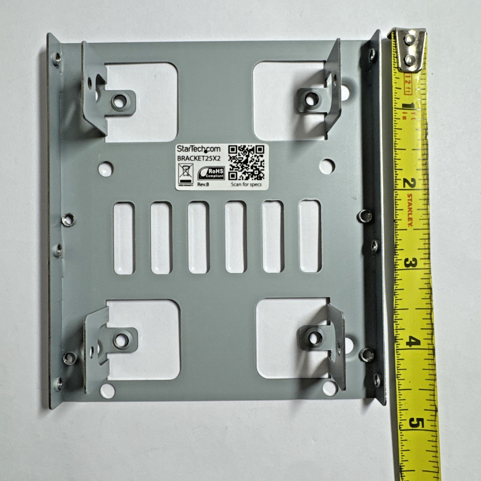 StarTech Dual 2.5″ to 3.5″ HDD Bracket for SATA Hard Drives for Mounting Bay