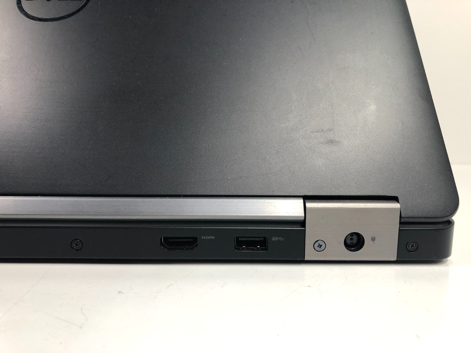 Dell Latitude E5570, 15.6″, i5-6300U, 2.4GHz, 8GB, 256GB NVMe, Windows 11