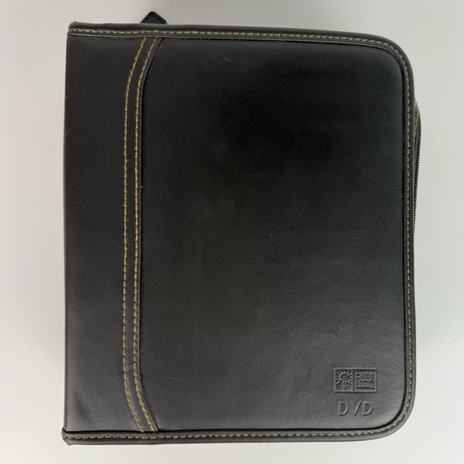 Case Logic CD DVD Cover Holder 21 Sleeves Black Faux Leather Travel Binder