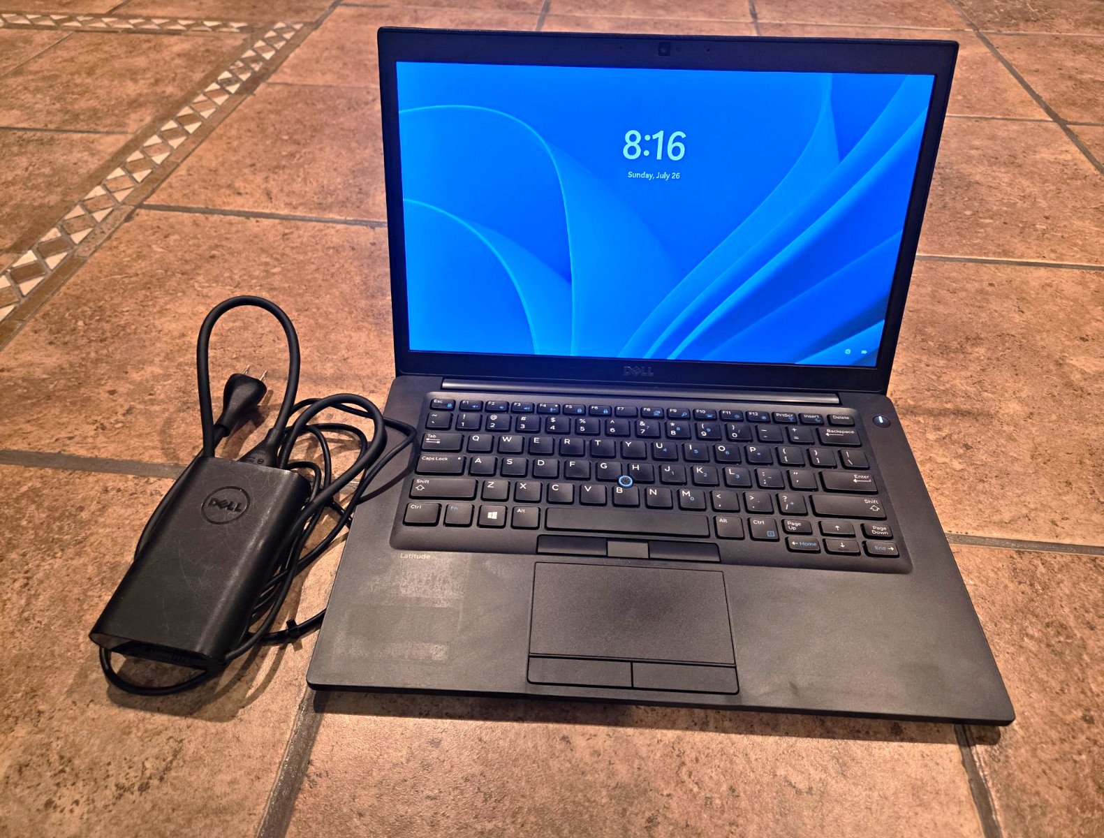 Dell Latitude 7480 14″ i5-6300U 16GB RAM 256GB SSD Win 11 Pro With Charger