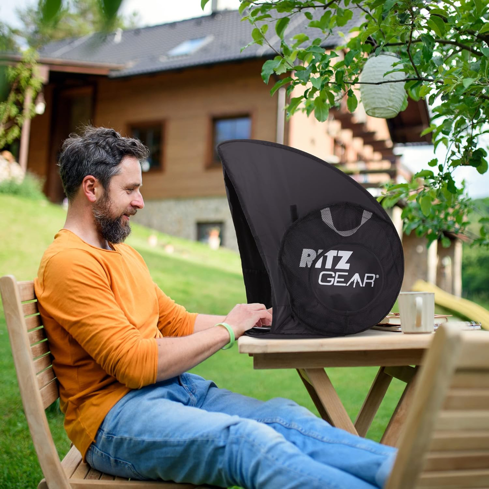 RitzGear Laptop Sun Shade Portable Compact Anti-Glare Screen Hood & Carry Case