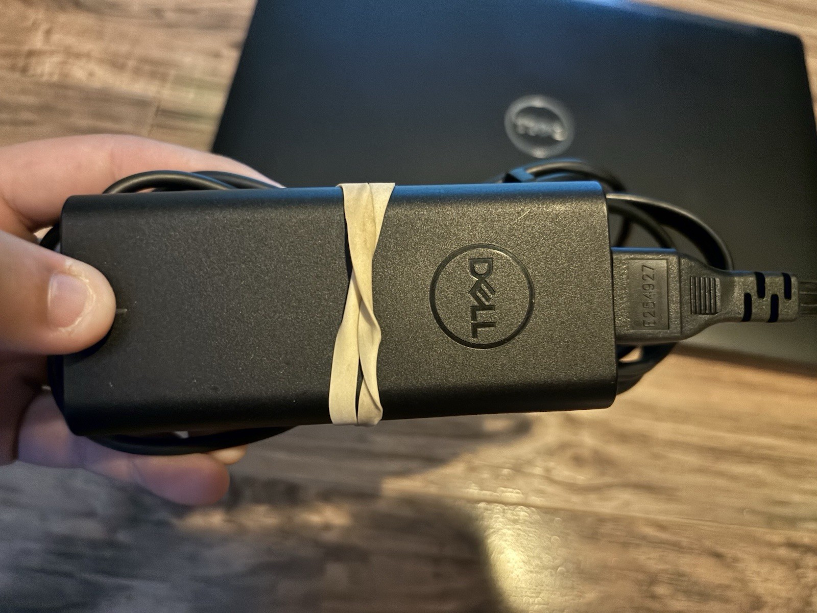 Dell Latitude 7480 14in (NO SSD/ RAM, I5-6300U NEW BATT/ OEM Charger)