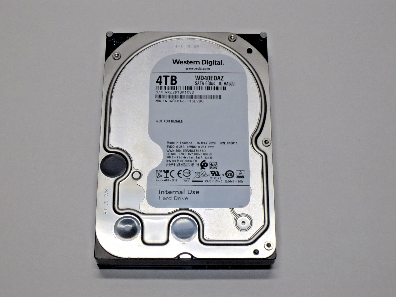 Western Digital WD40EDAZ 4TB 3.5″ SATA Hard Disk Drive HDD, WD40EDAZ-11SLVB0