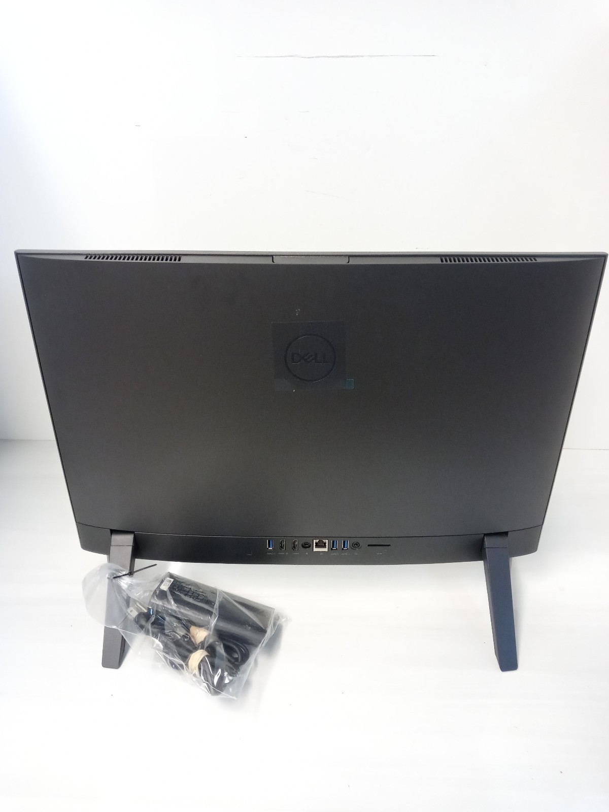 Dell Inspiron 24 5415 24in AiO Touch PC AMD Ryzen 5 7530U 8GB 512GB M.2 Win11