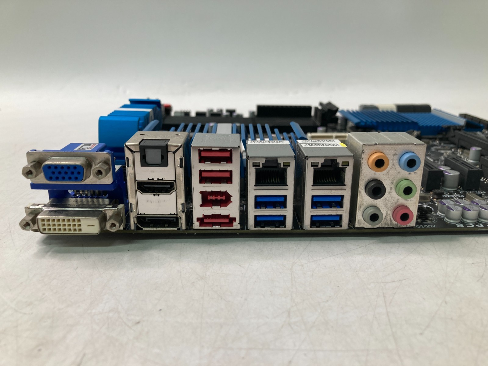 Gigabyte GA-Z77X-UD5H LGA1155 4x DDR3 Ram Intel Z77 2nd/3rd Gen