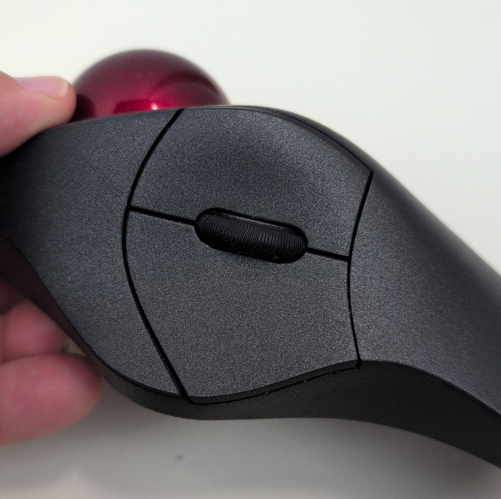 Sanwa Gravi Wireless Bluetooth USB Trackball Mouse MAWBTTB138 w USB Receiver