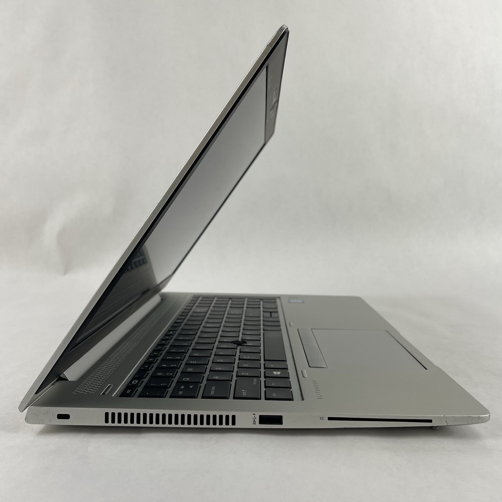 HP EliteBook 850 G6 15.6″ i5-8365U 1.60 GHz 8 GB RAM No SSD/OS/AC/Batt