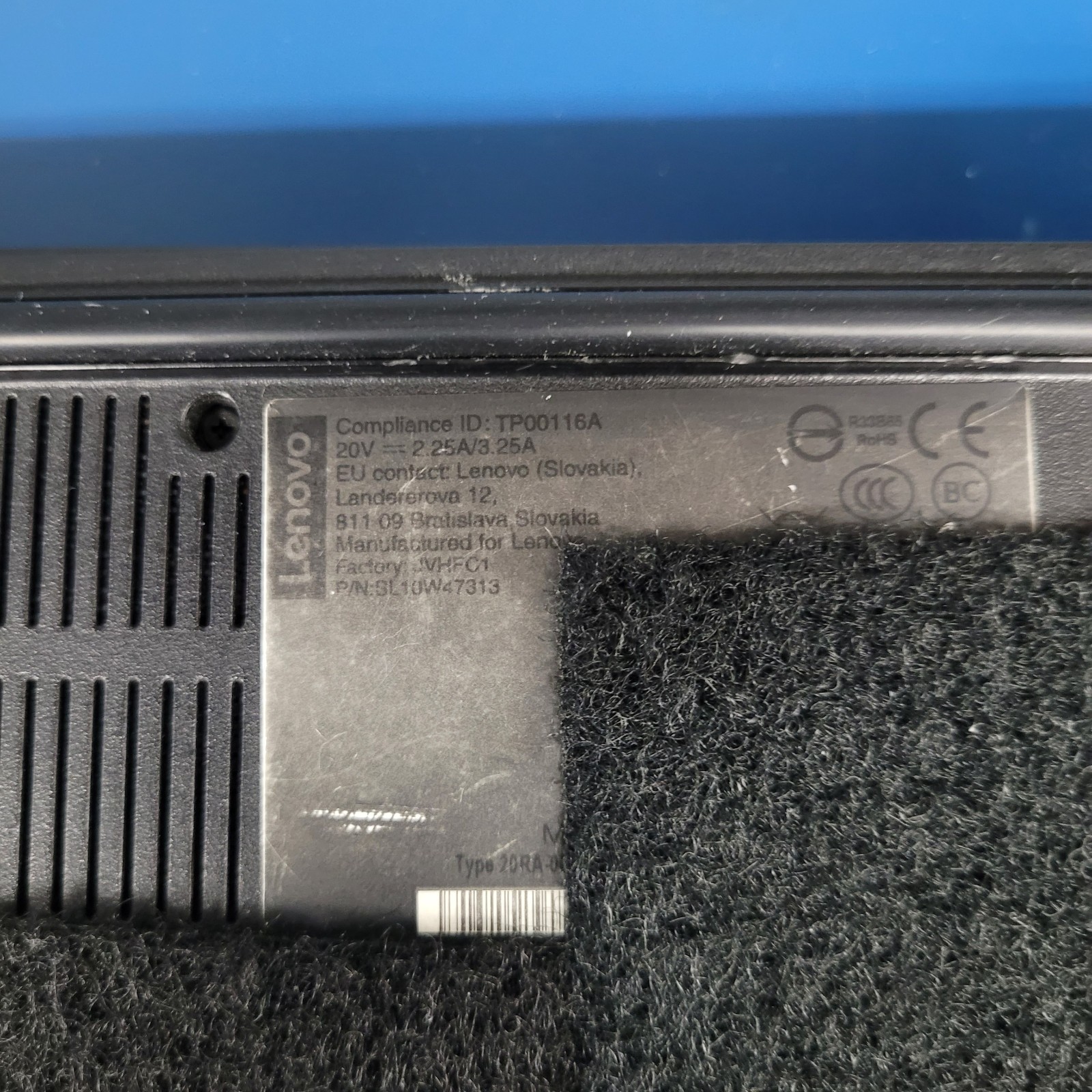 Lenovo ThinkPad E14 – Top Bezel & Hinges Broken – For Parts