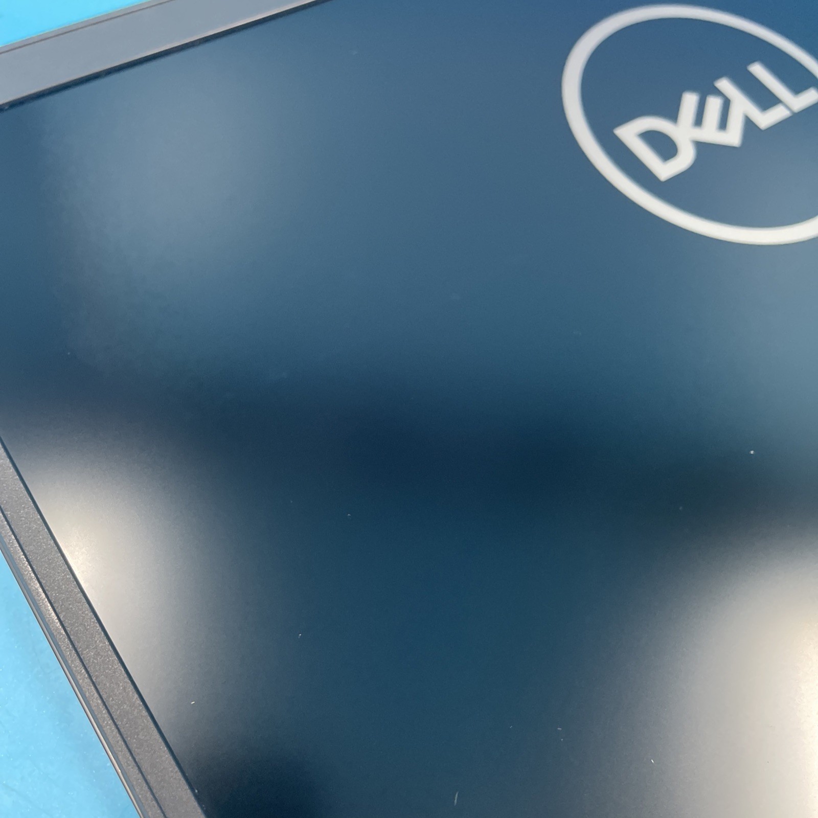 Dell Latitude 3520 | i7-1165G7 | 16GB RAM | NO DRIVE | NO OS | 82% BATT