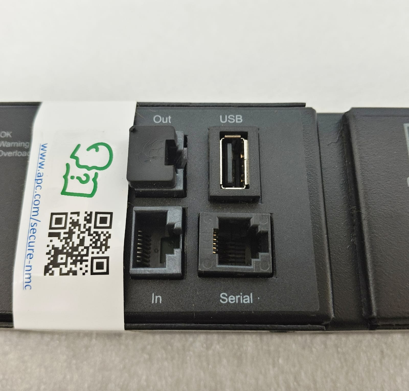 APC AP8853 Rack PDU Switched 0U 32A 230V 24x C13 6x C19 Power Distribution