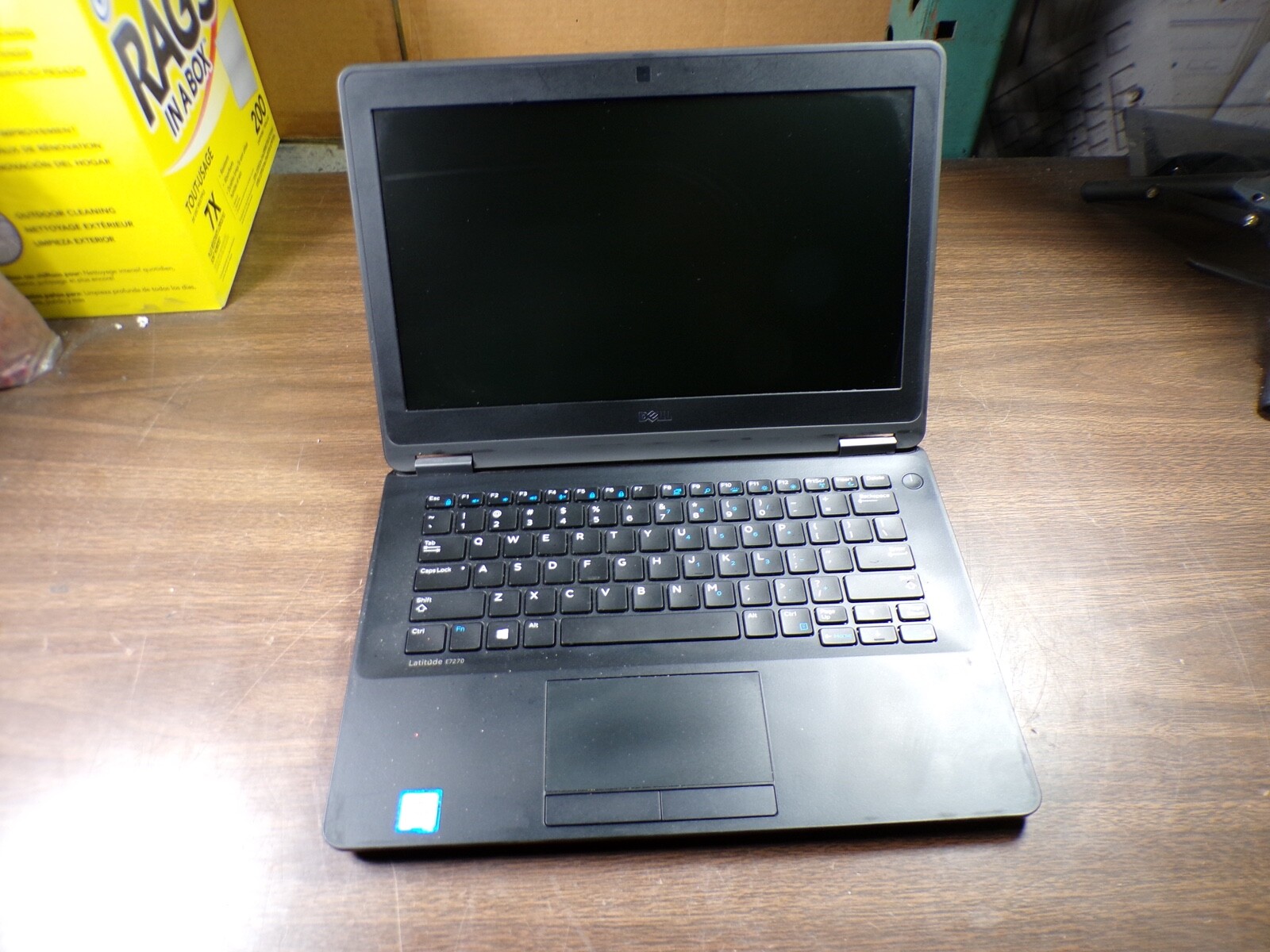 DELL LATITUDE E7270 INTEL CORE i5-6300U 2.40GHZ 8GB RAM **NO HD/ NO CADDIE